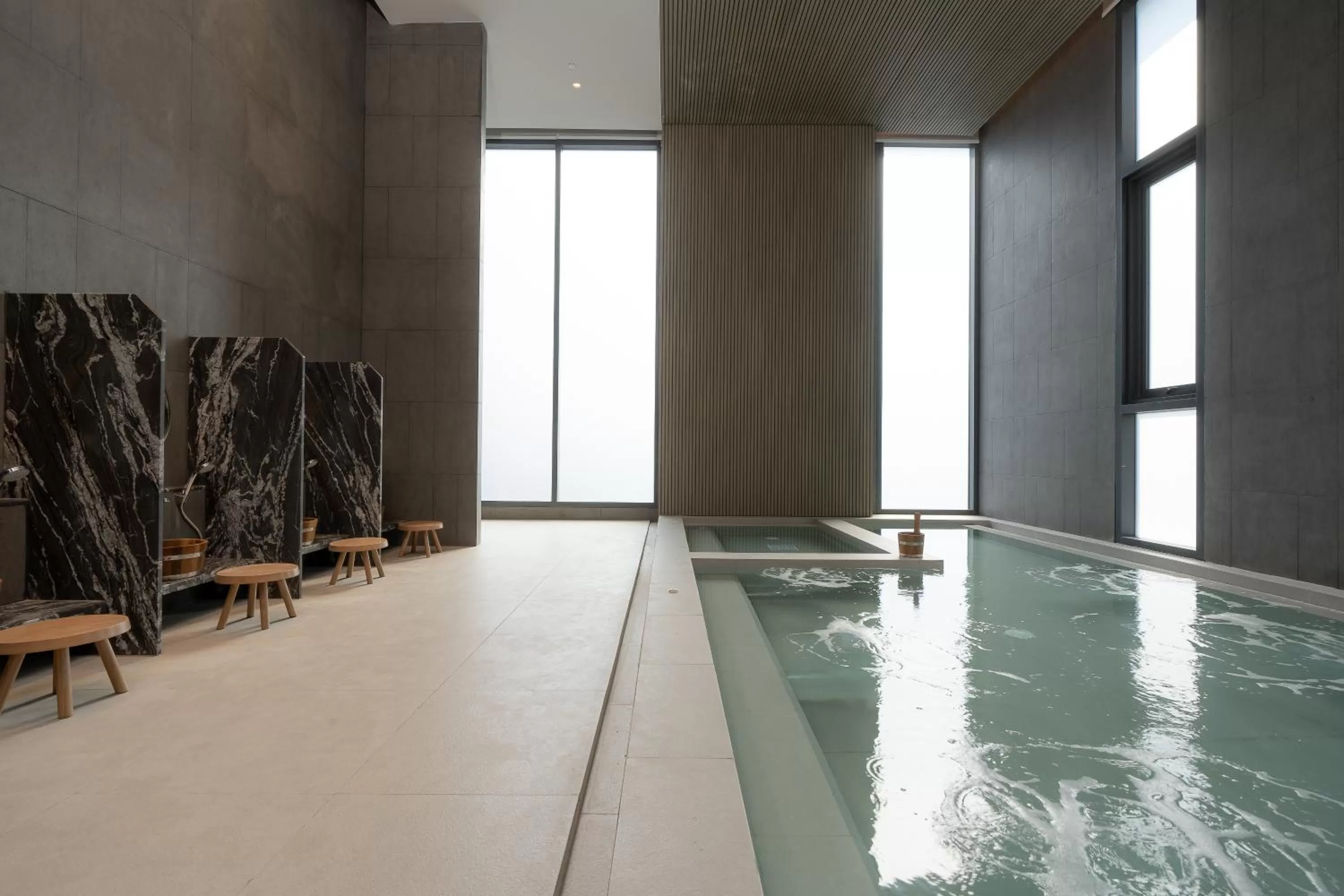 Hot Tub in Staybridge Suites Bangkok Sukhumvit by IHG