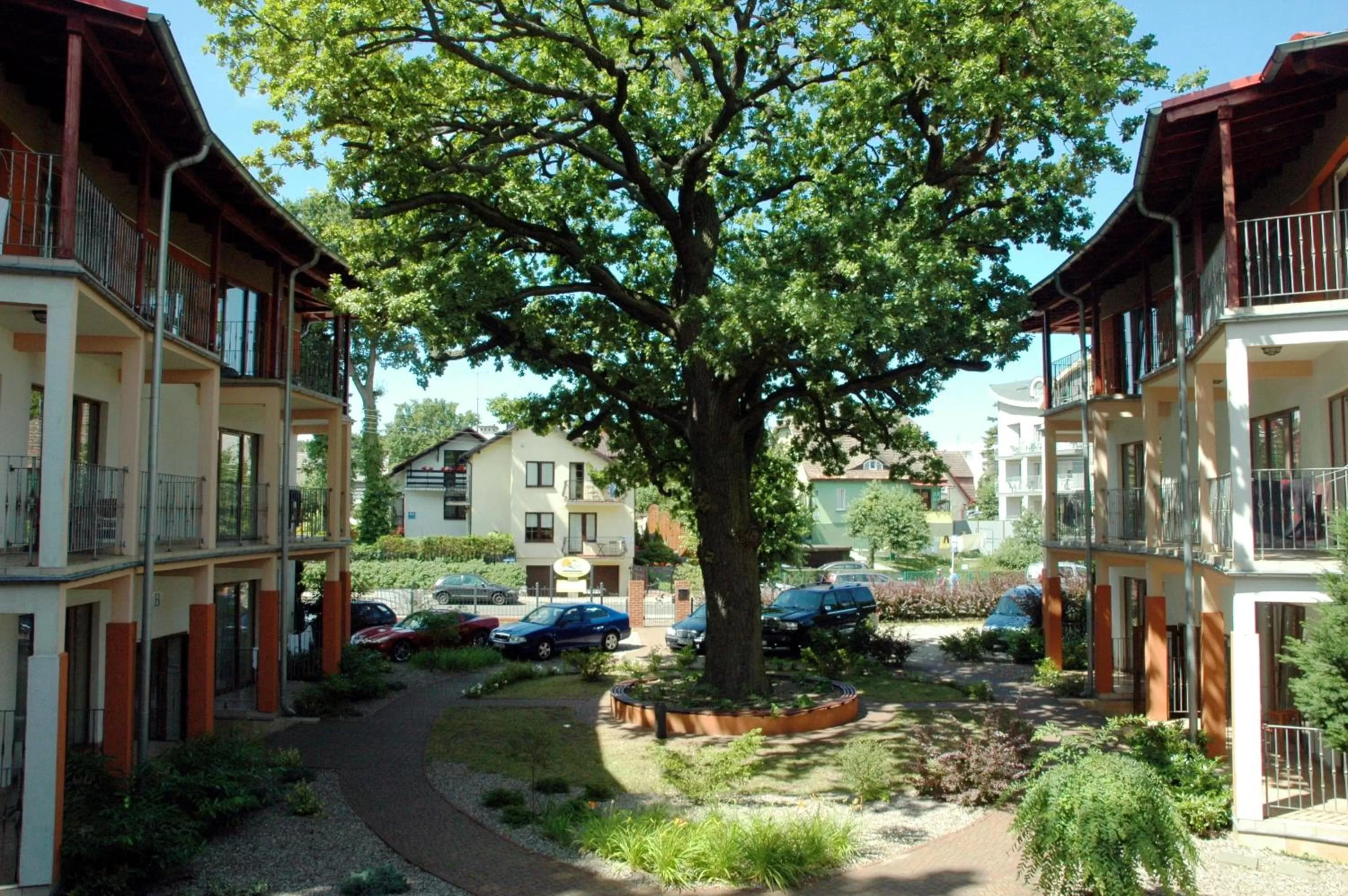 Property building in Rezydencja 5 Dębów