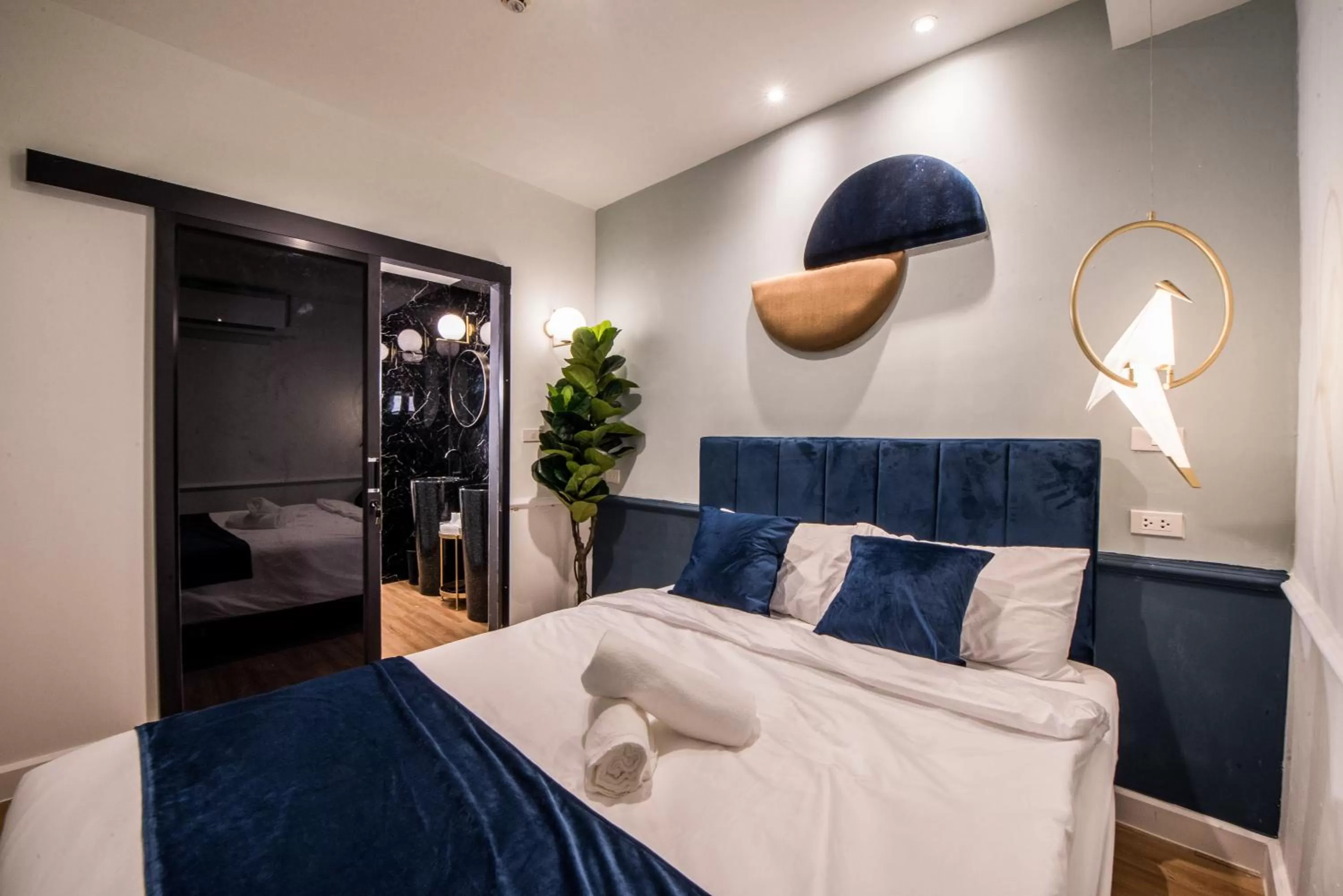 Bed in Theme Boutique Hotel Bangkok