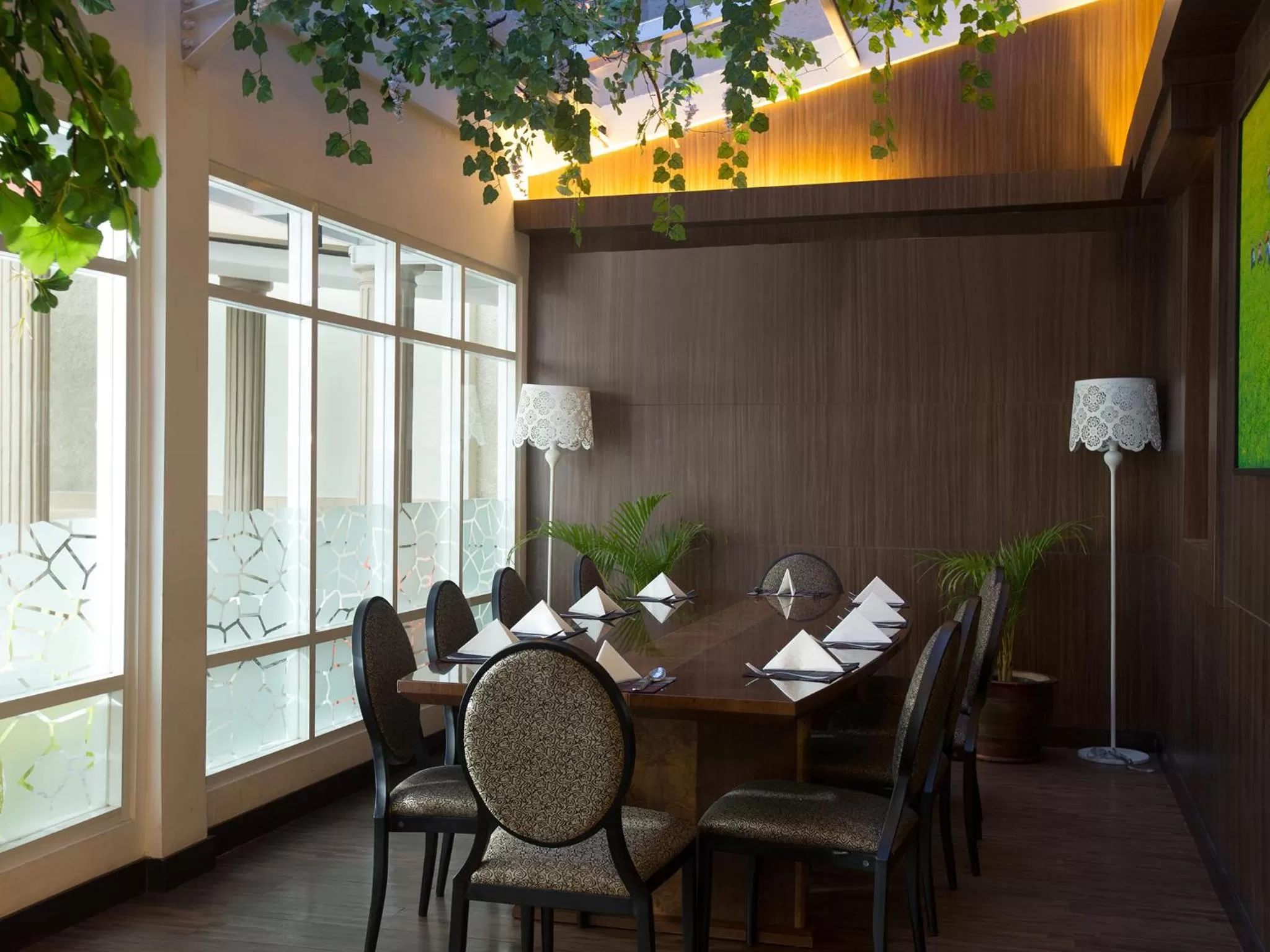 Restaurant/places to eat in BW Kemayoran Hotel & Convention Powered by Archipelago