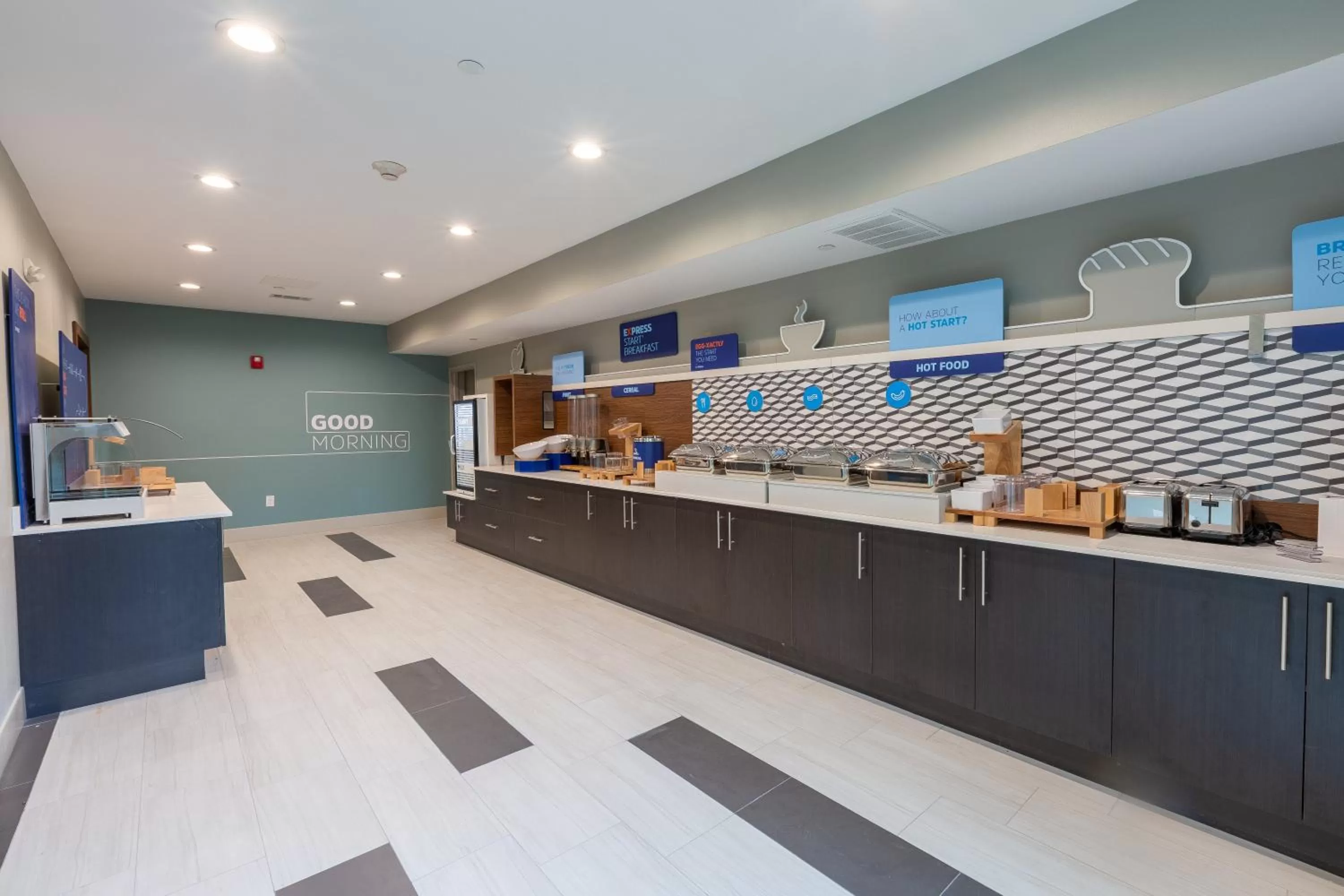 Breakfast in Holiday Inn Express & Suites Arlington North – Stadium Area by IHG