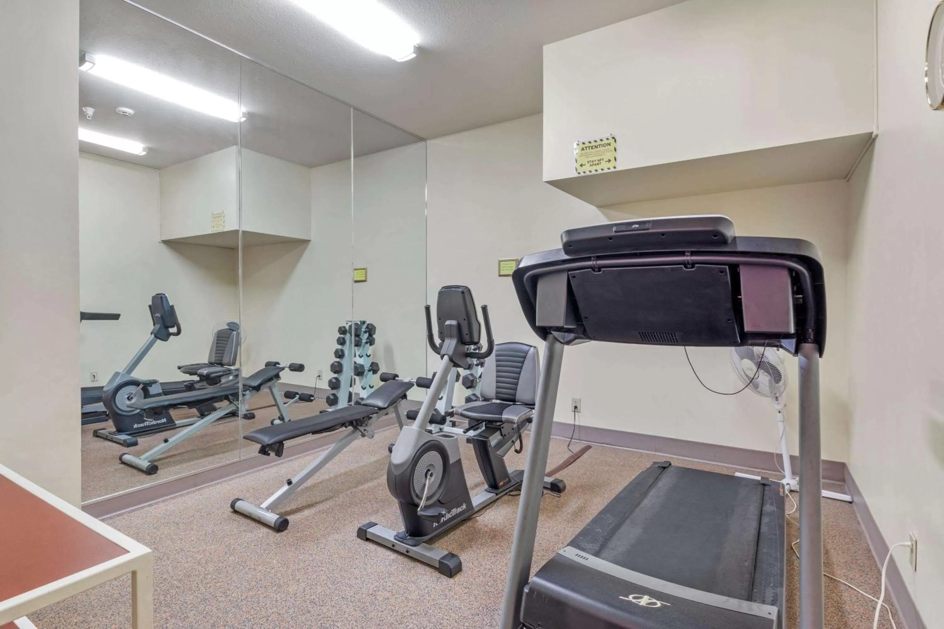 Spa and wellness centre/facilities in Best Western Clearlake Plaza