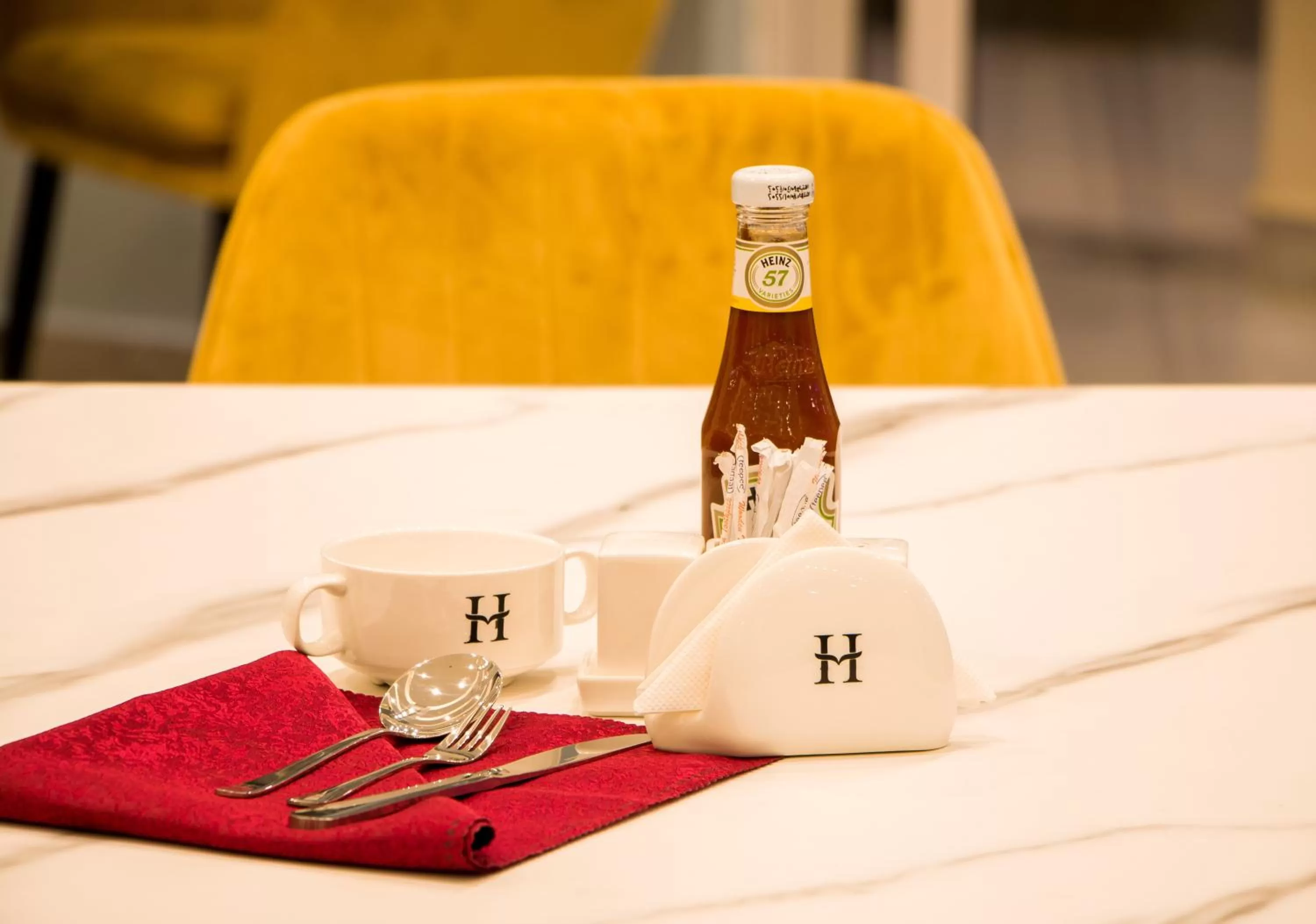 Restaurant/places to eat in Hotel Horizon Entebbe