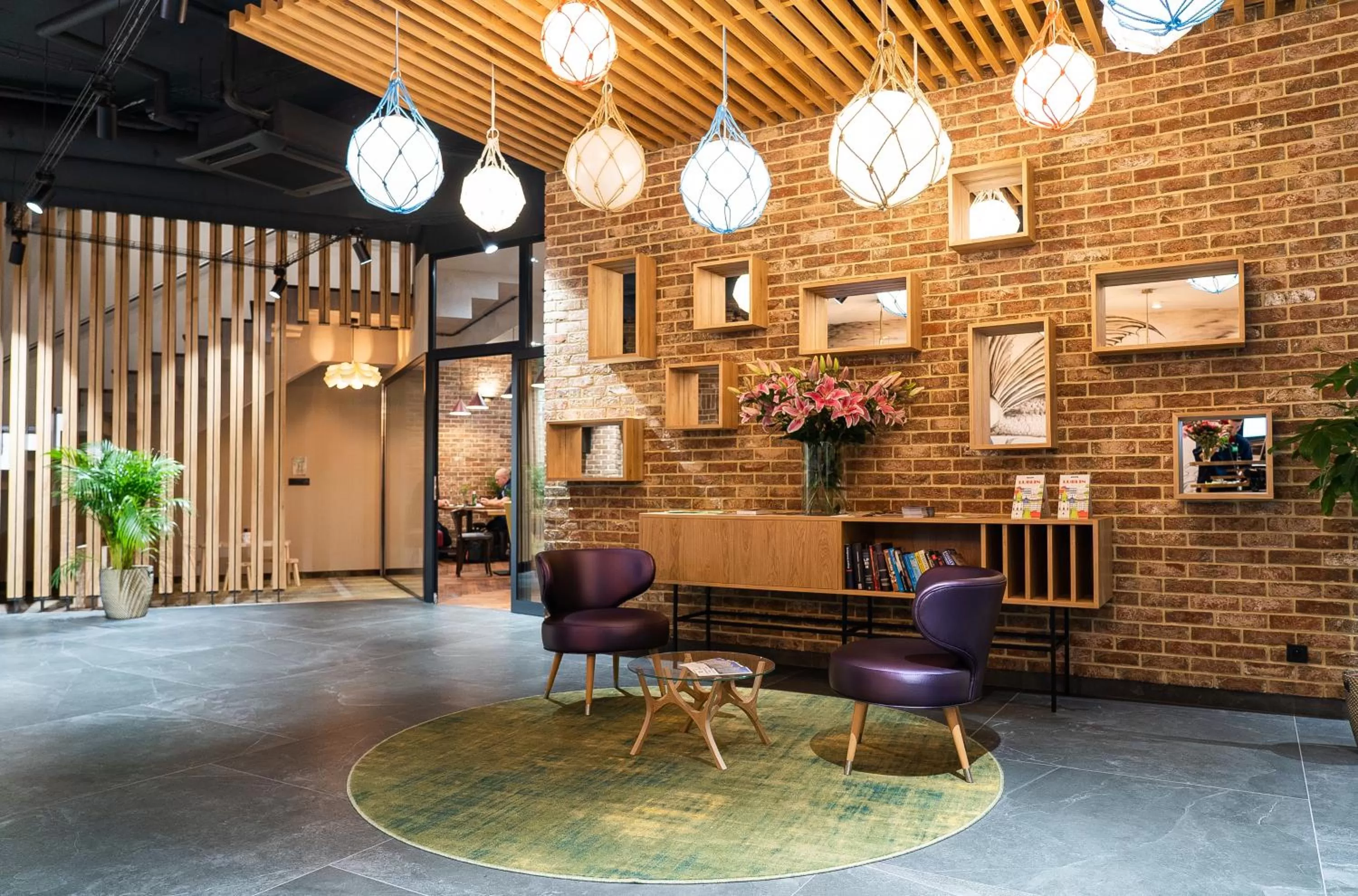 Lobby or reception in ibis Styles Lublin Stare Miasto