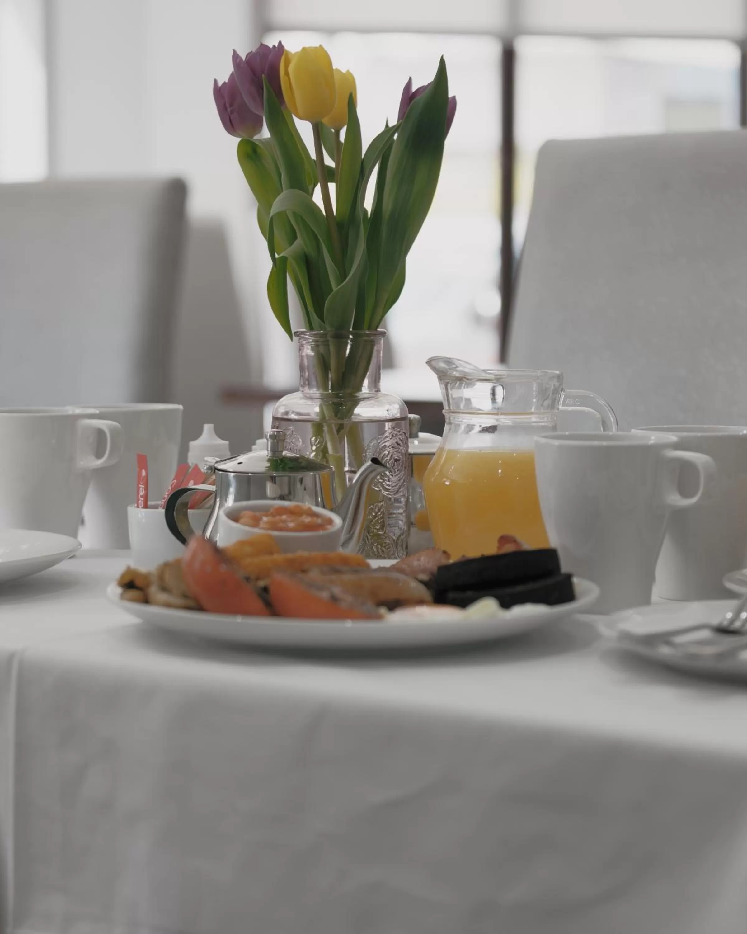 Food and drinks in Best Western Ebbw Vale