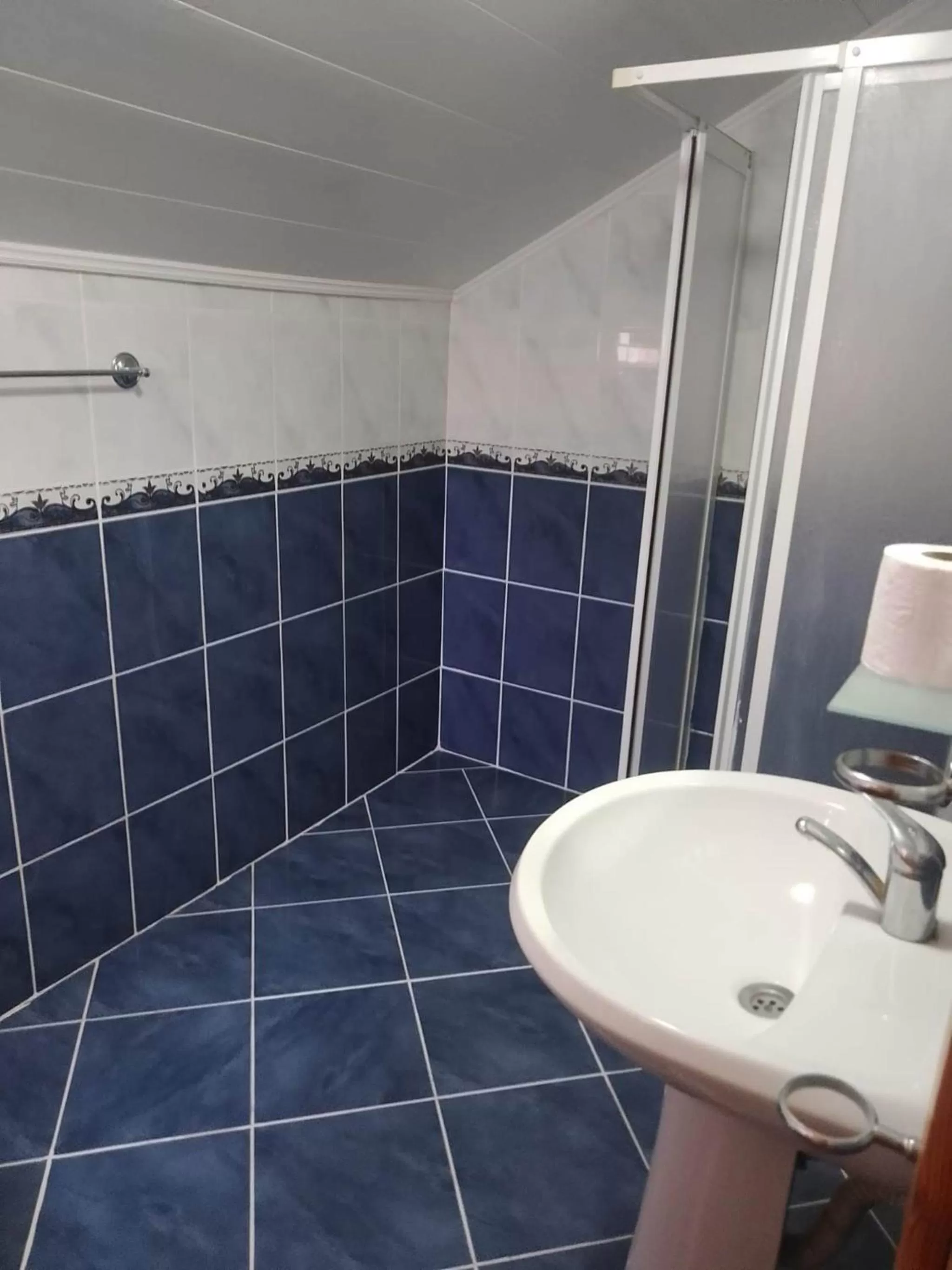 Bathroom in Tayfun Apart Hotel