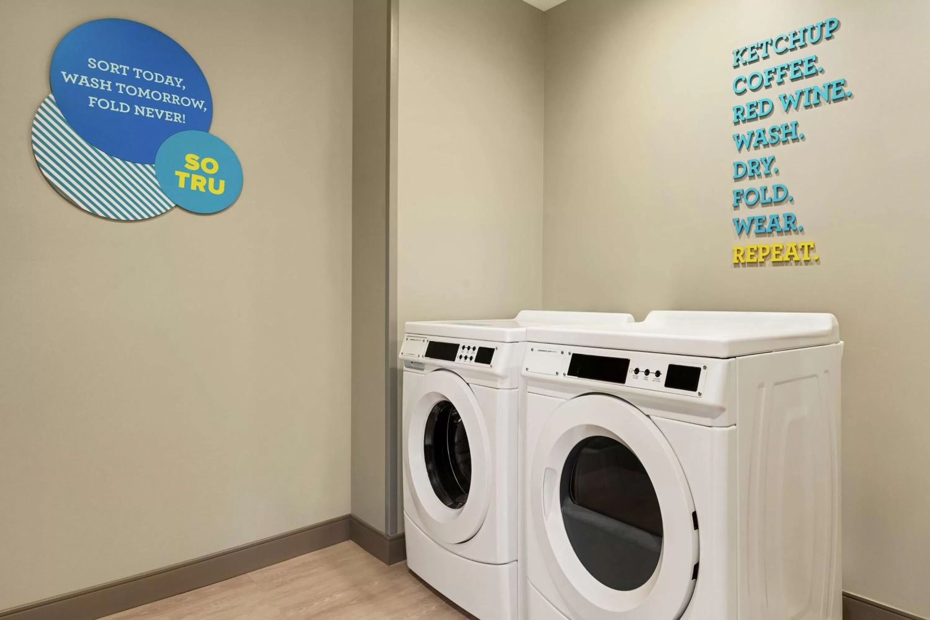 Property building in Tru By Hilton Florence I-95