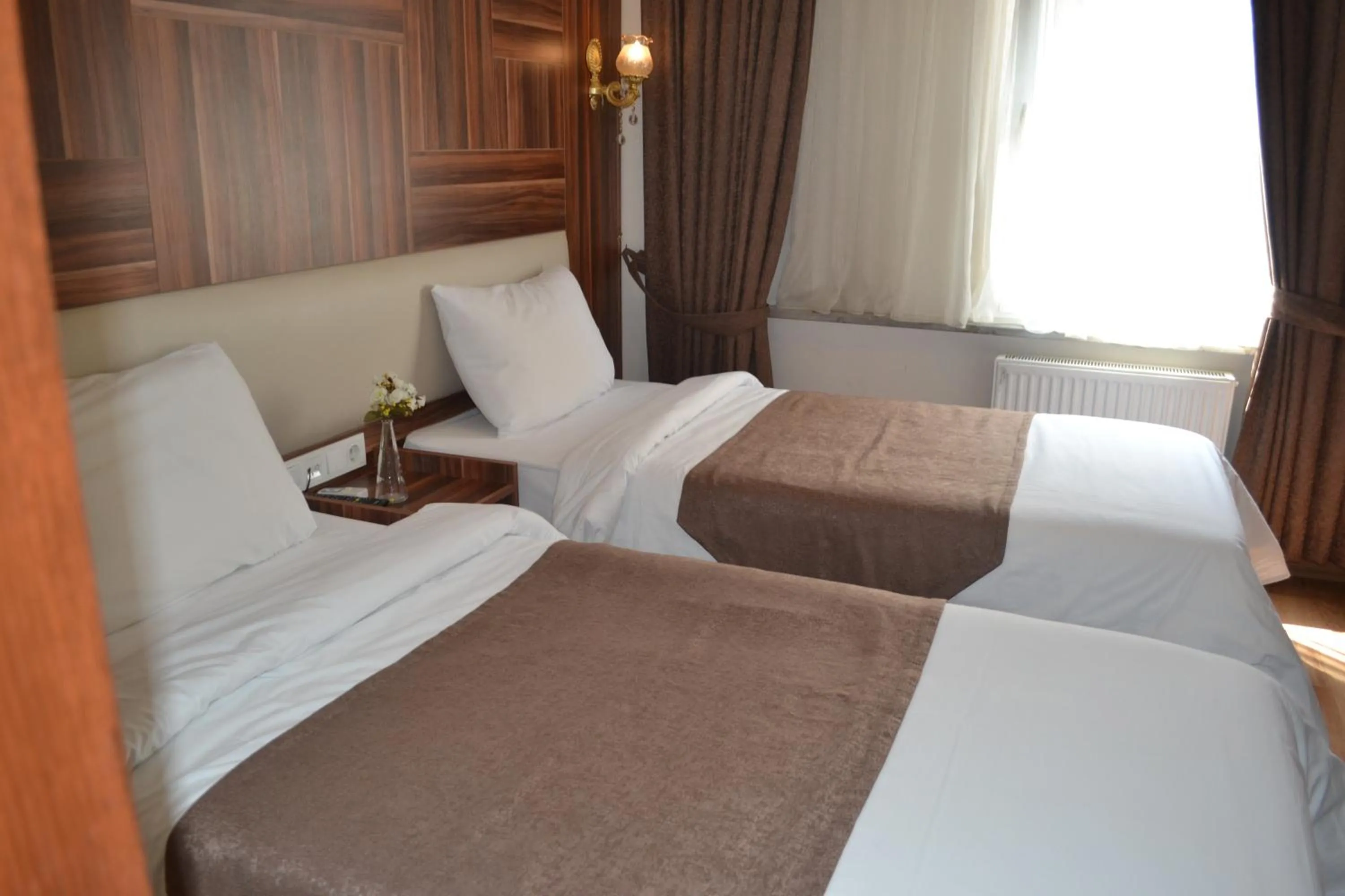 Bedroom, Bed in New Fatih Hotel