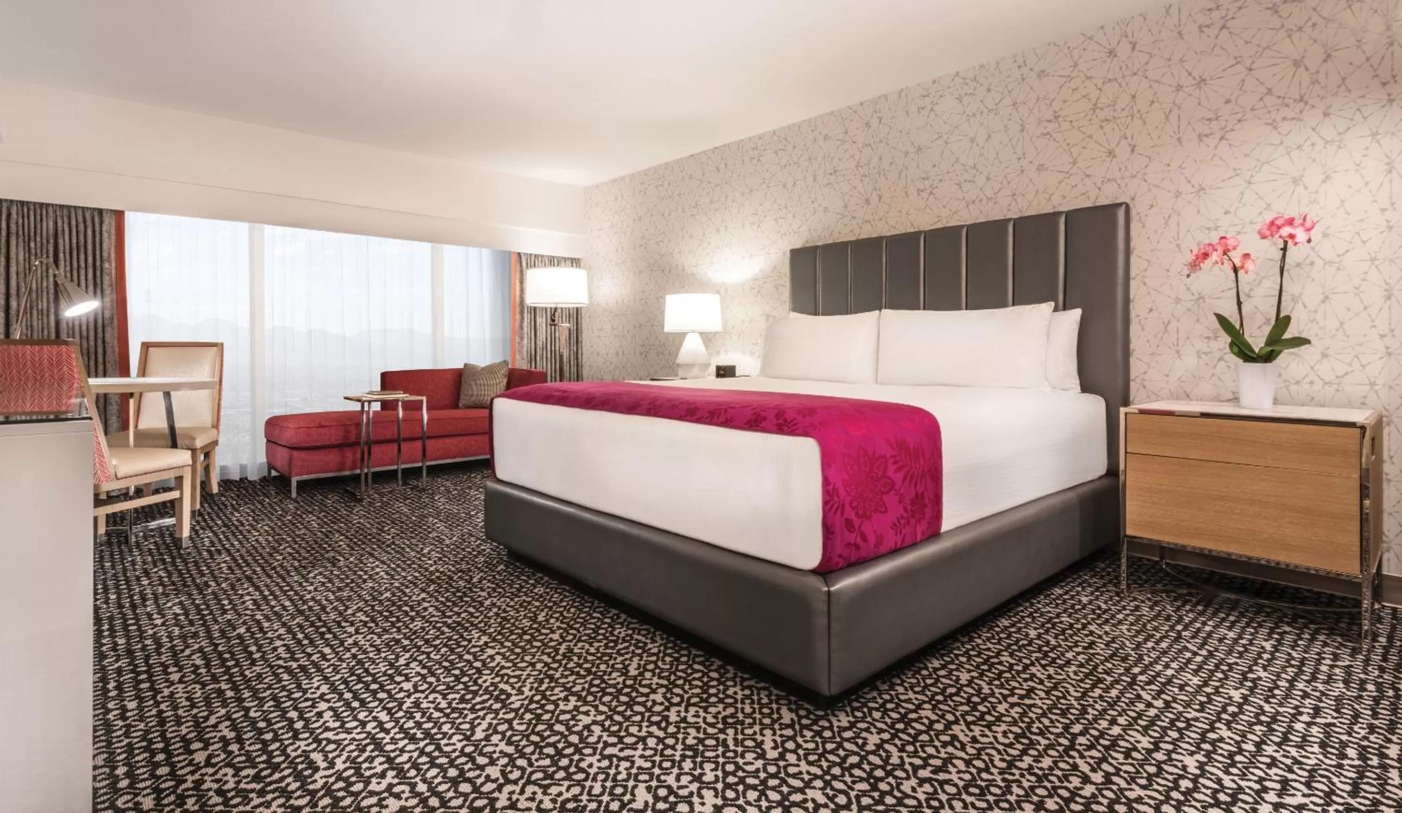 Bedroom, Bed in Flamingo Las Vegas Hotel & Casino