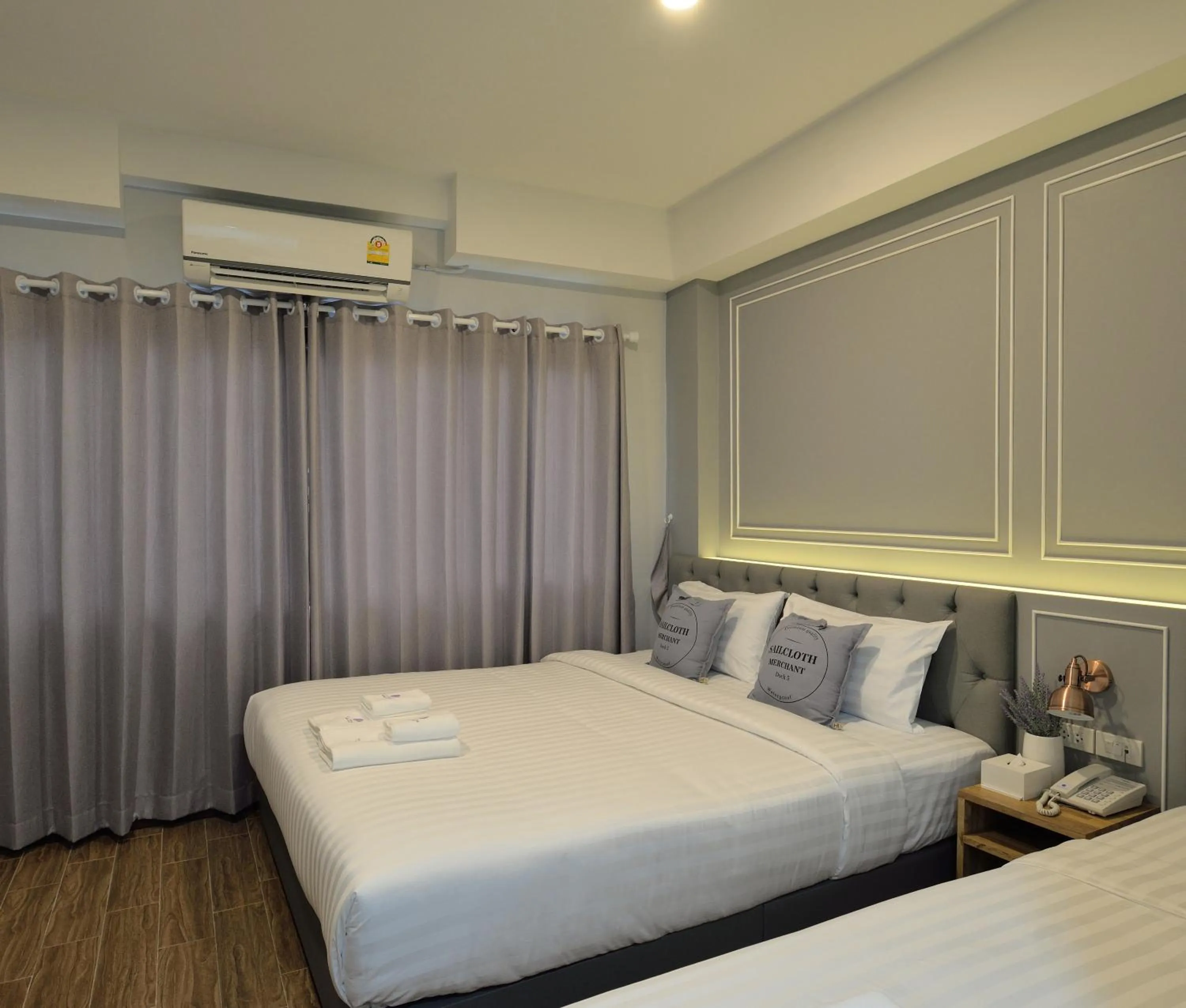 Bedroom, Bed in De Lavender Bangkok Hotel