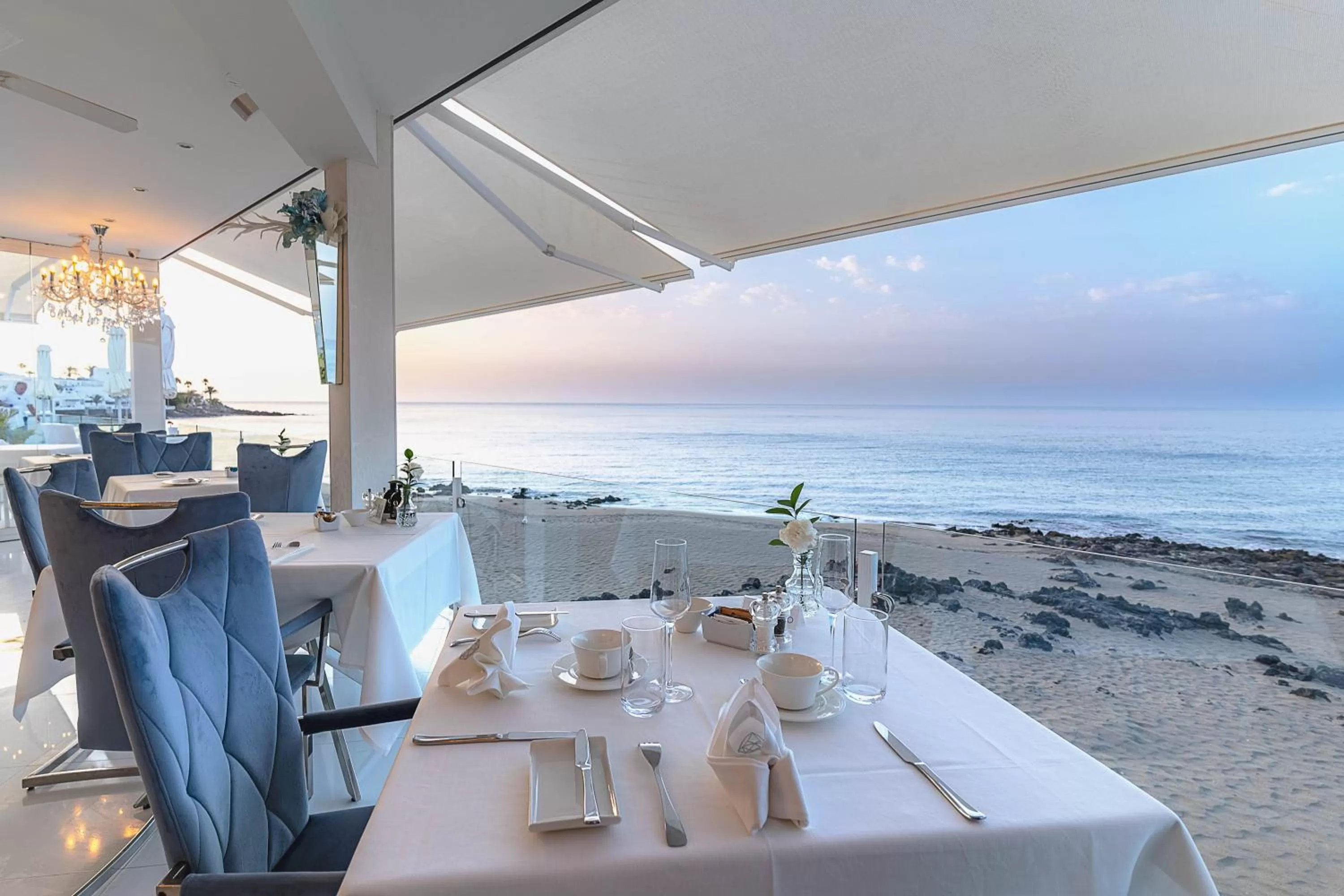 Restaurant/places to eat in Lani's Suites de Luxe - Adults Only