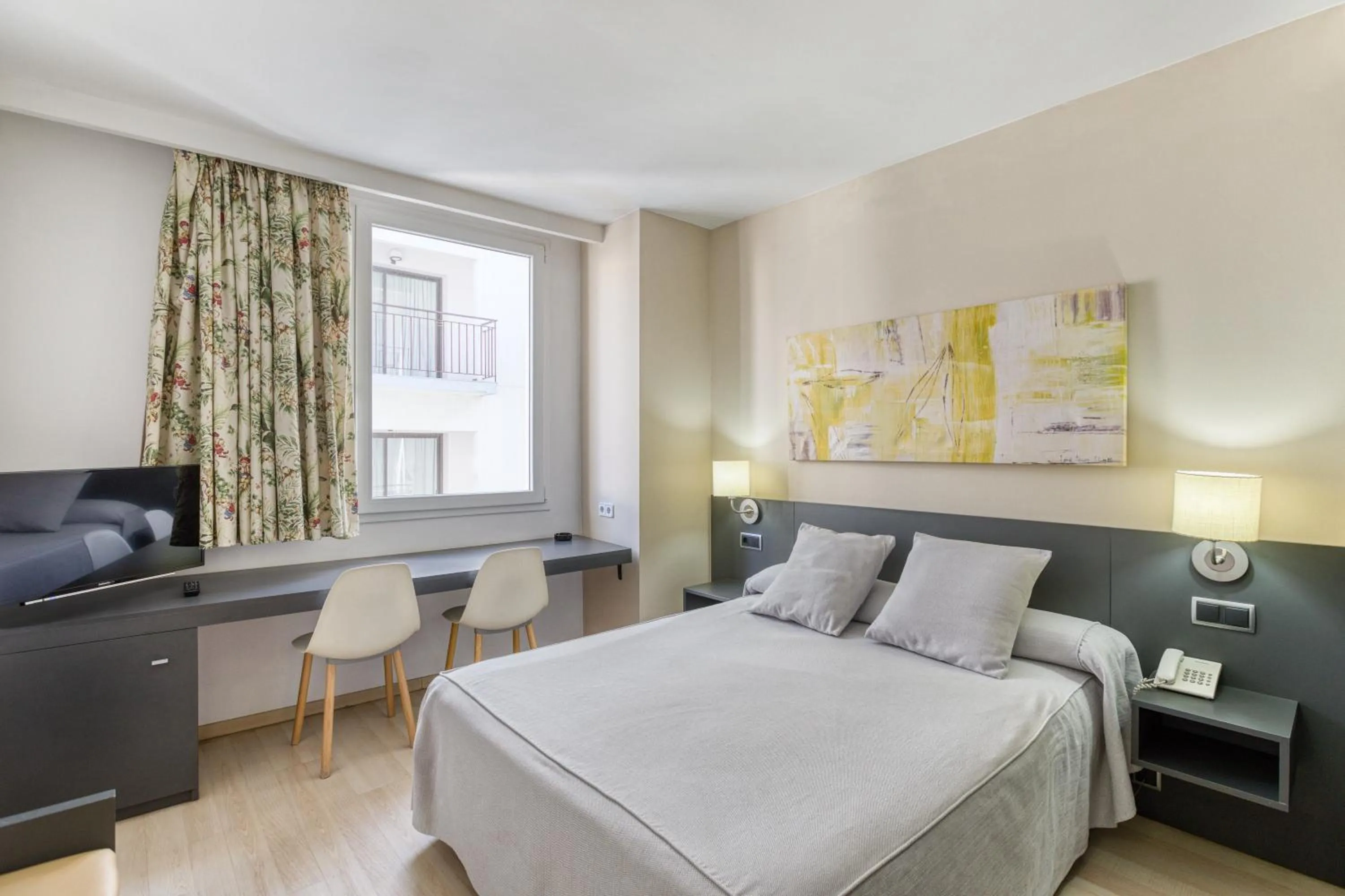 Double or Twin Room in Hotel Marina