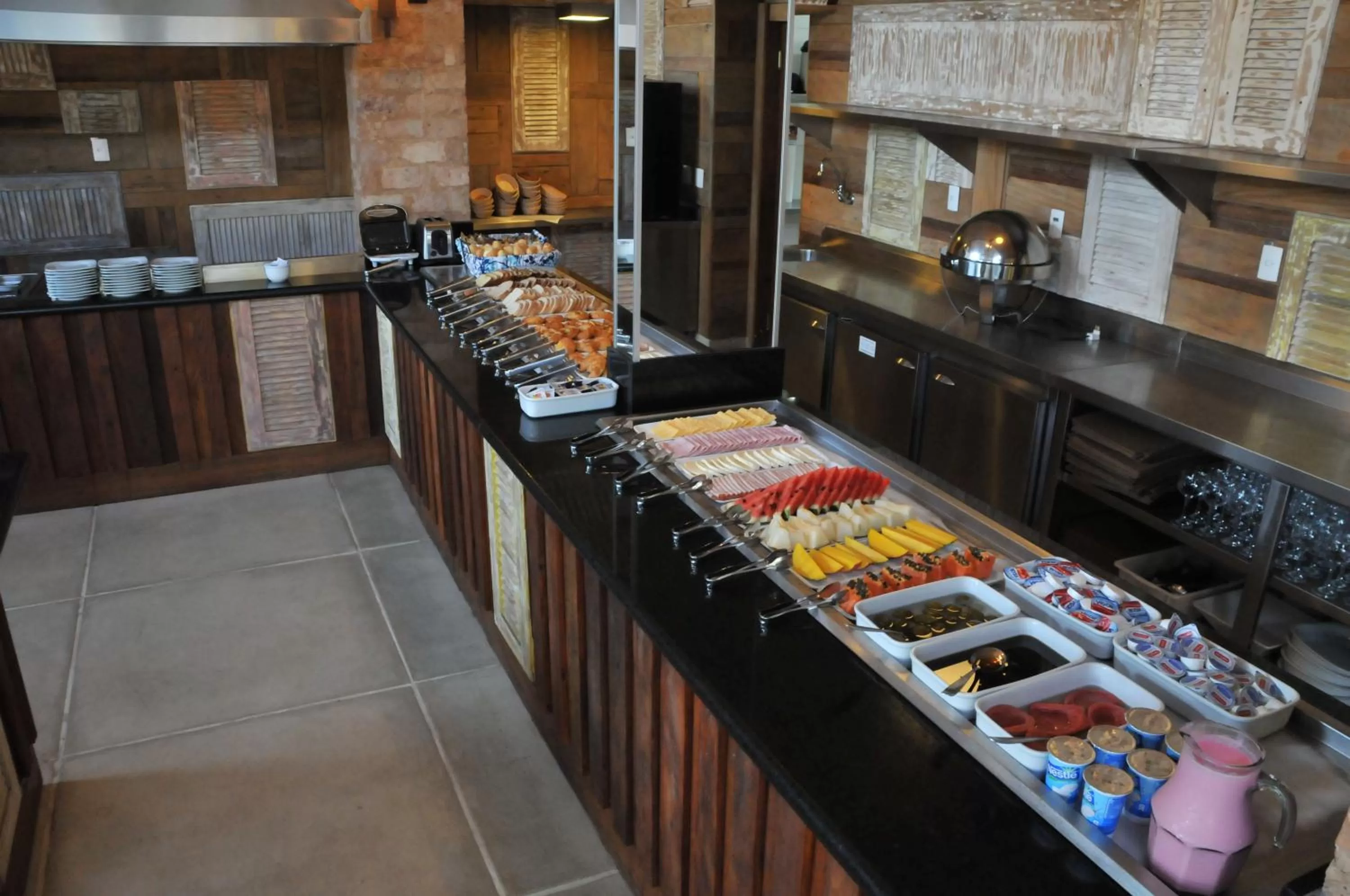 Restaurant/places to eat in Rio Búzios Boutique Hotel