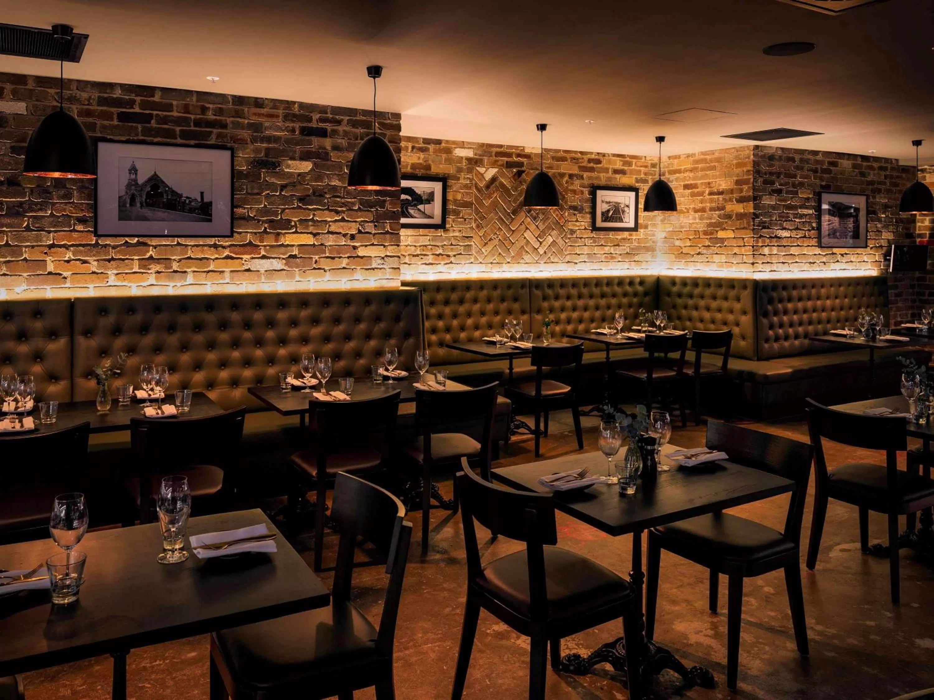 Restaurant/places to eat in Mercure Sydney