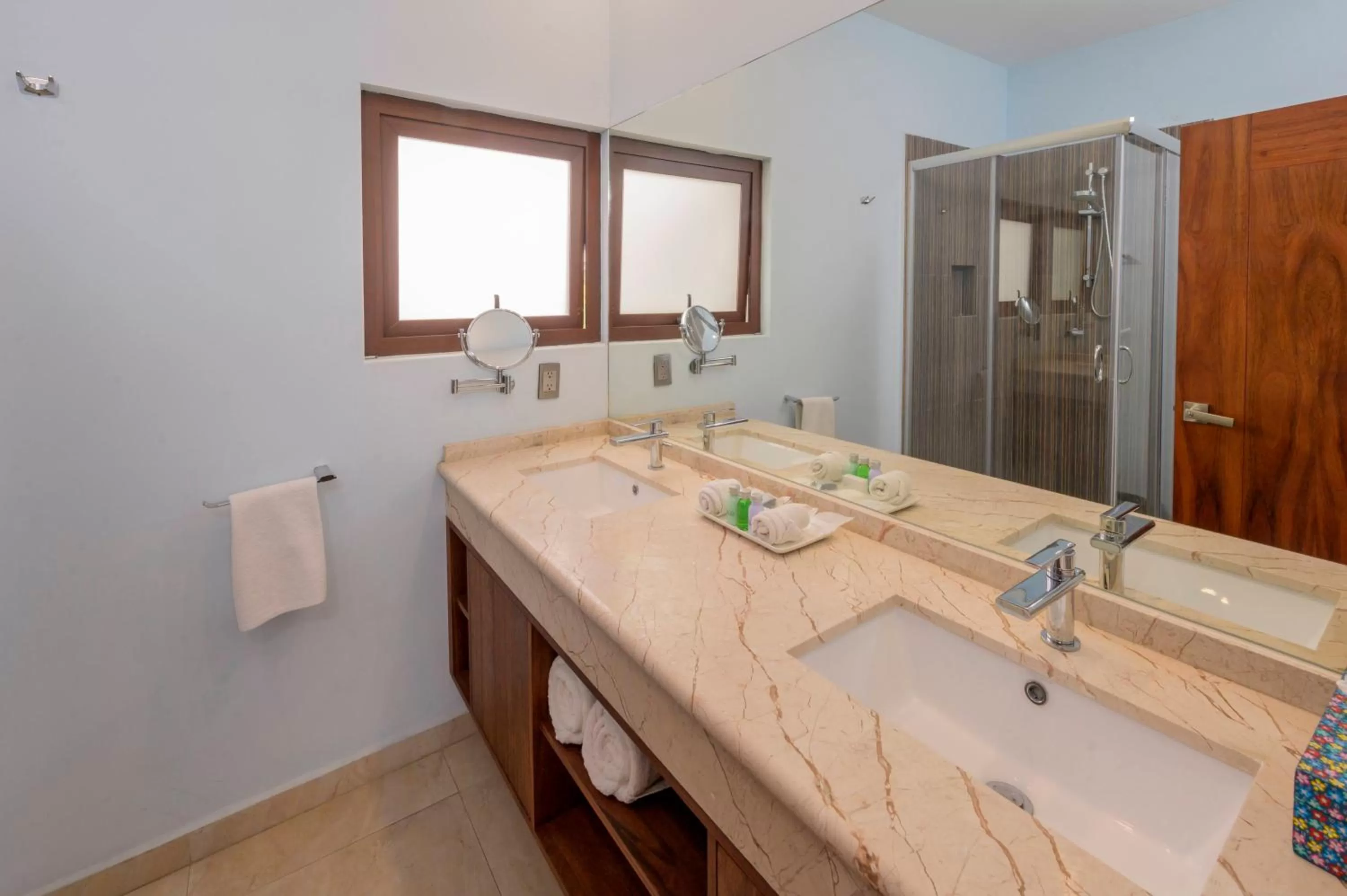 Bathroom in Suites de La Parra