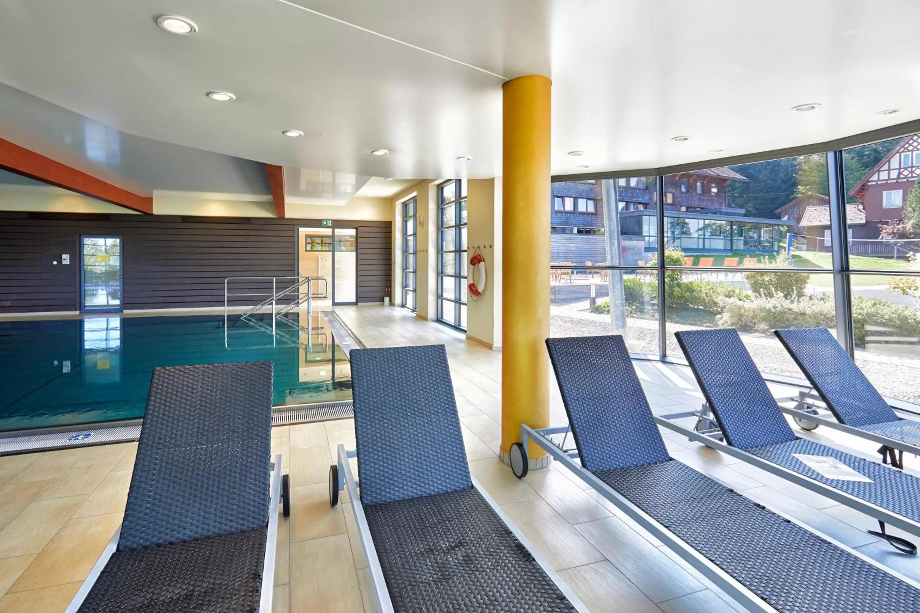 Swimming pool in Hotel Teuchelwald