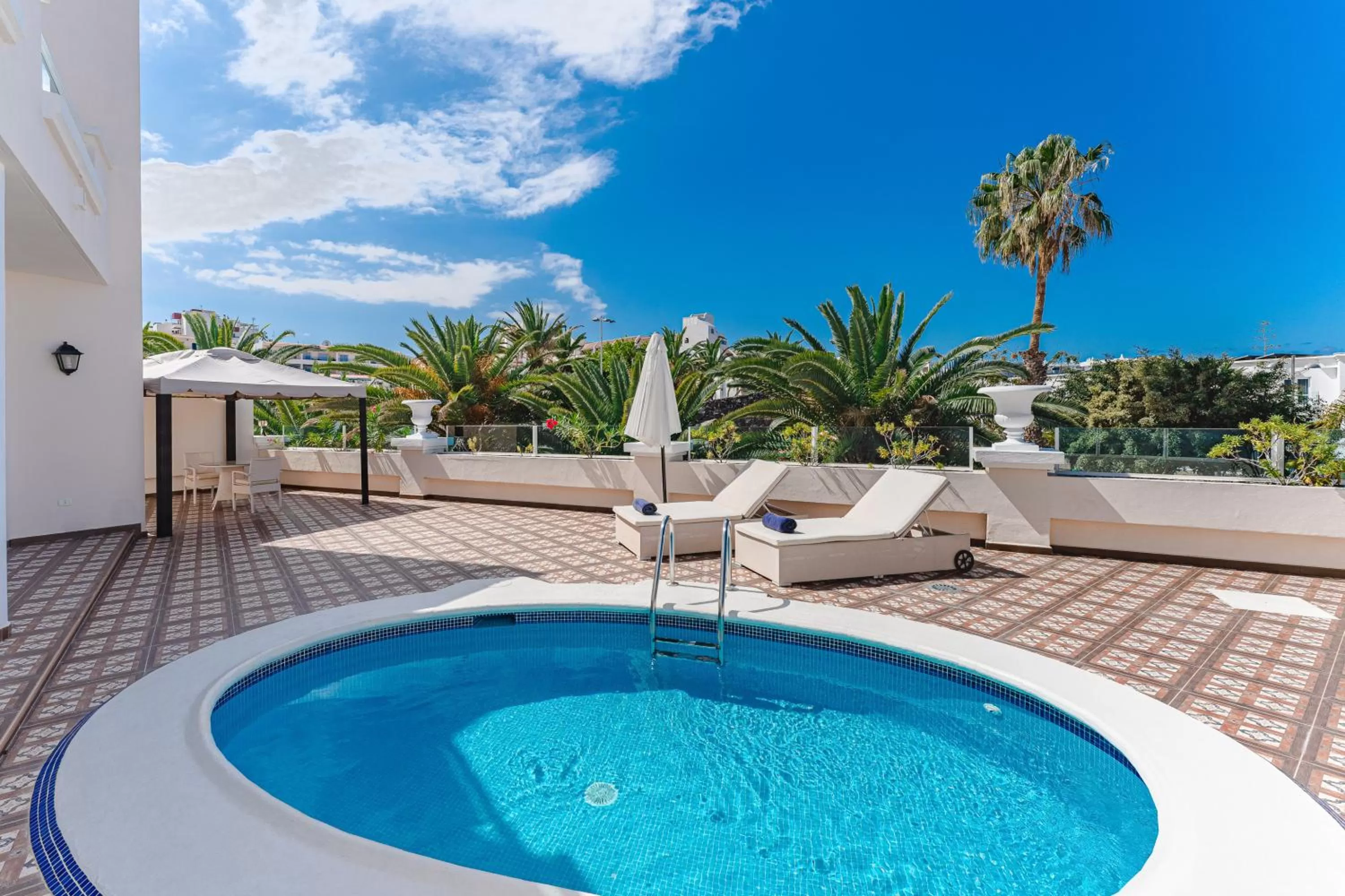 Balcony/Terrace in Flamingo Suites Boutique Hotel
