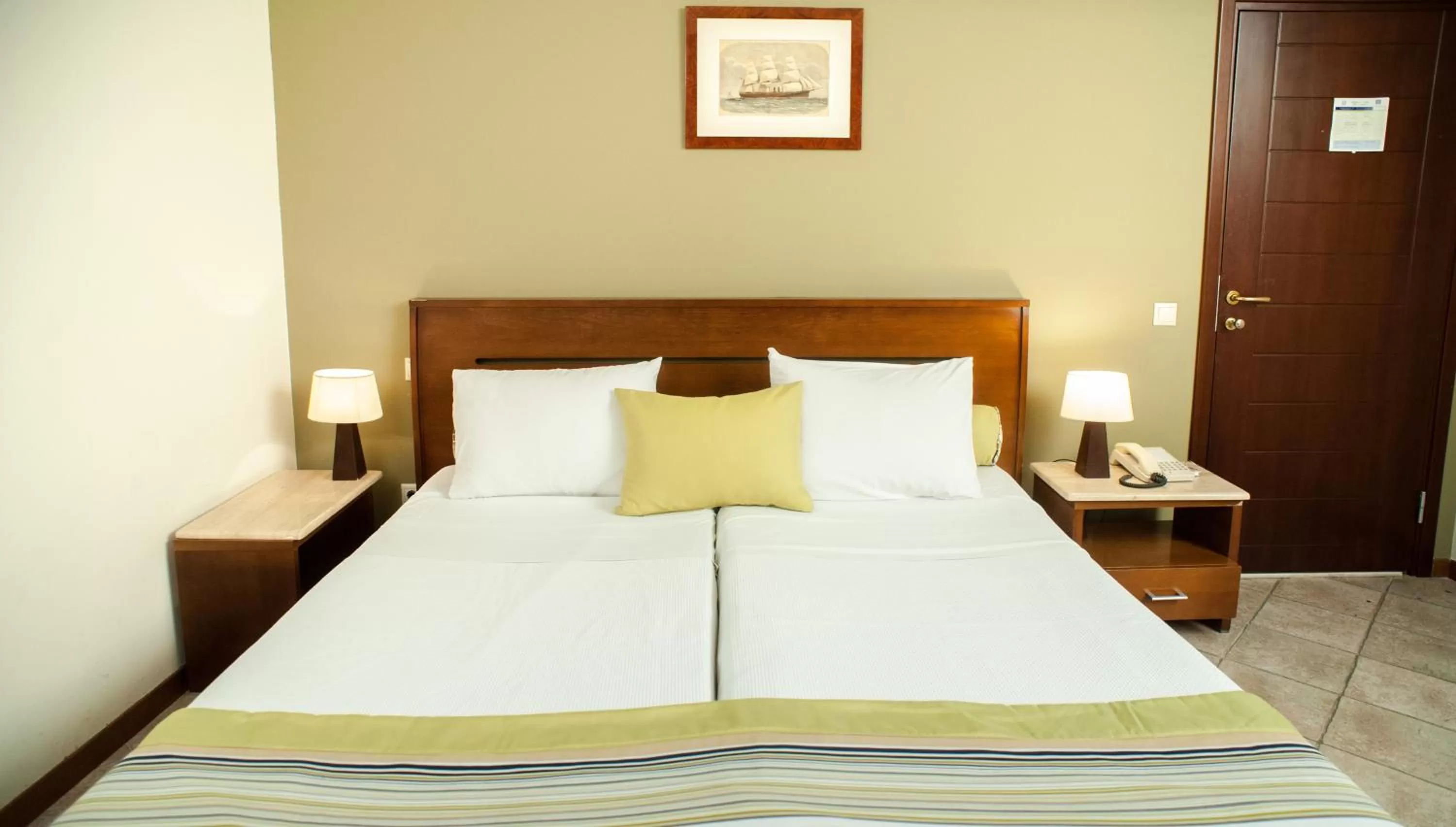 Bedroom, Bed in Hotel Aigli