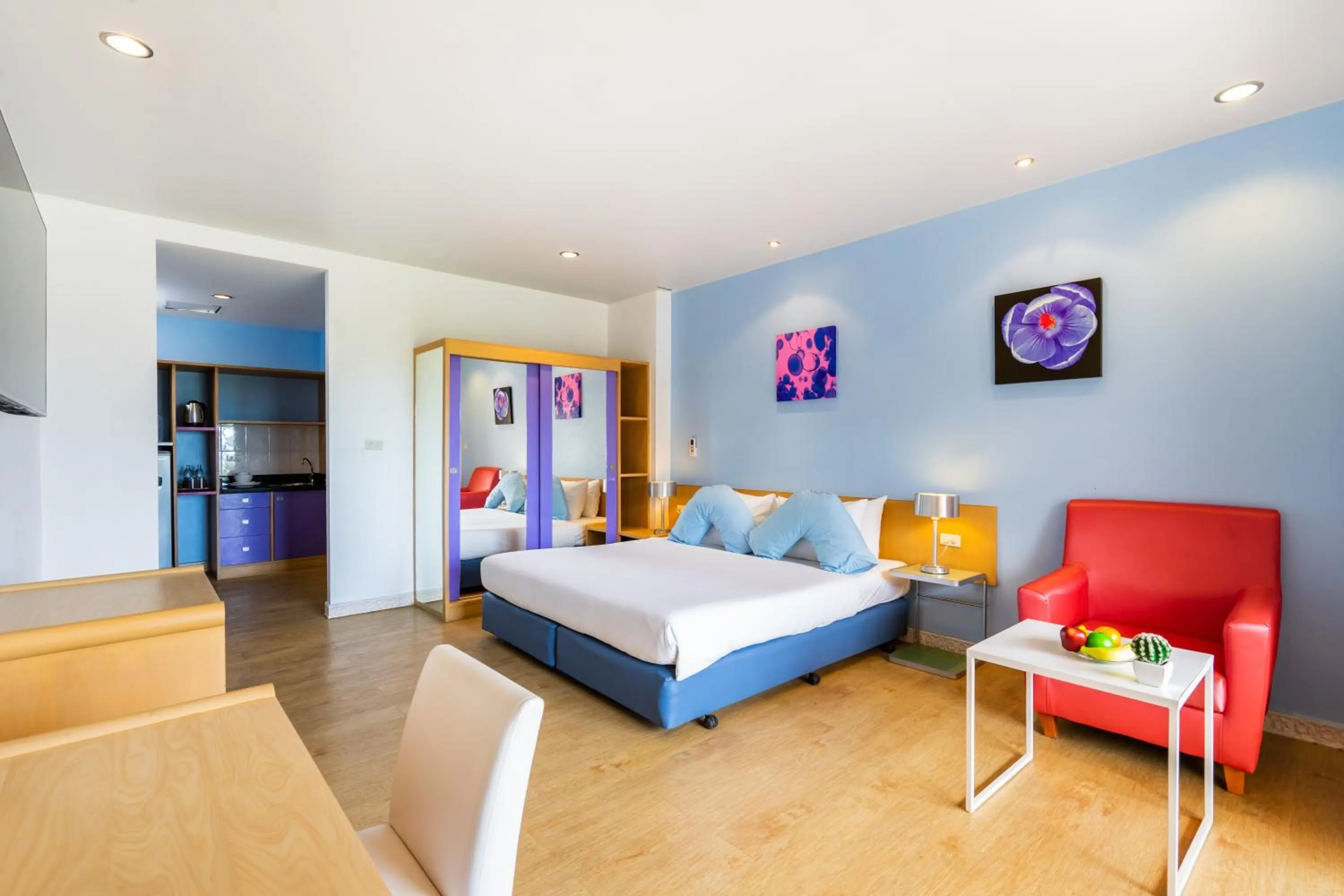 Photo of the whole room, Bed in Best Bella Pattaya