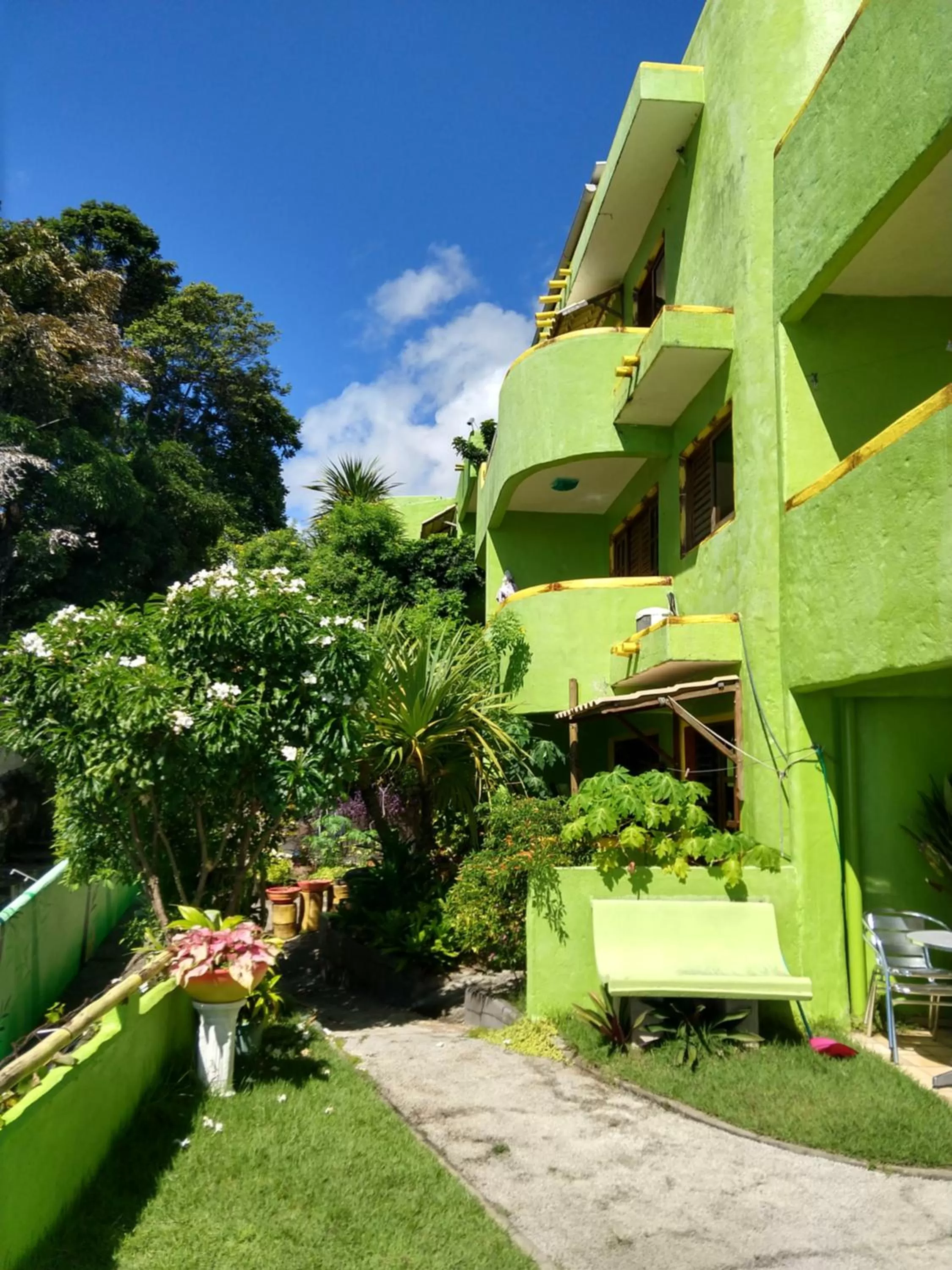 Facade/entrance, Property Building in Bamboo Flat
