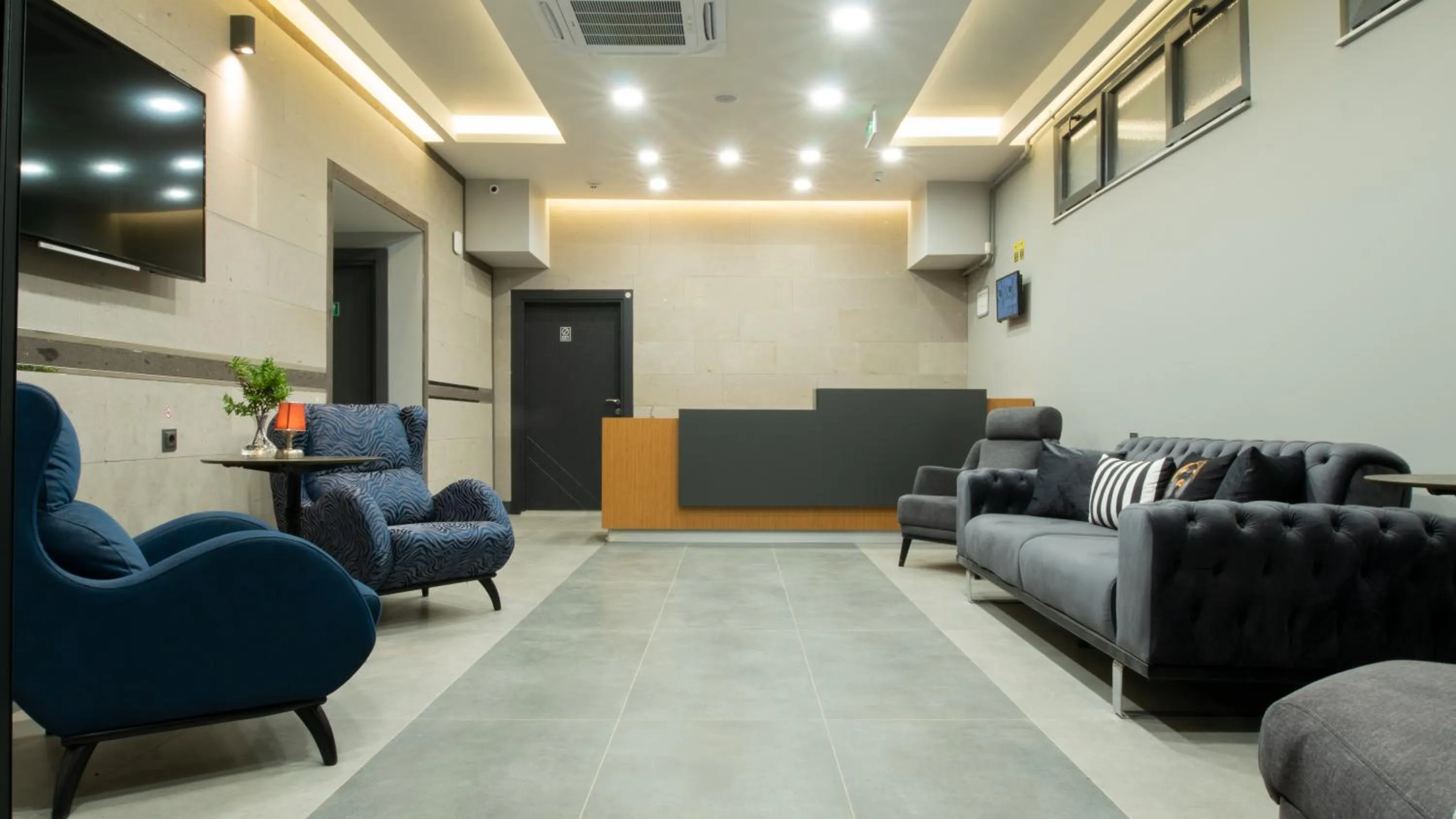 Lobby or reception in OPERA Hotel Antalya