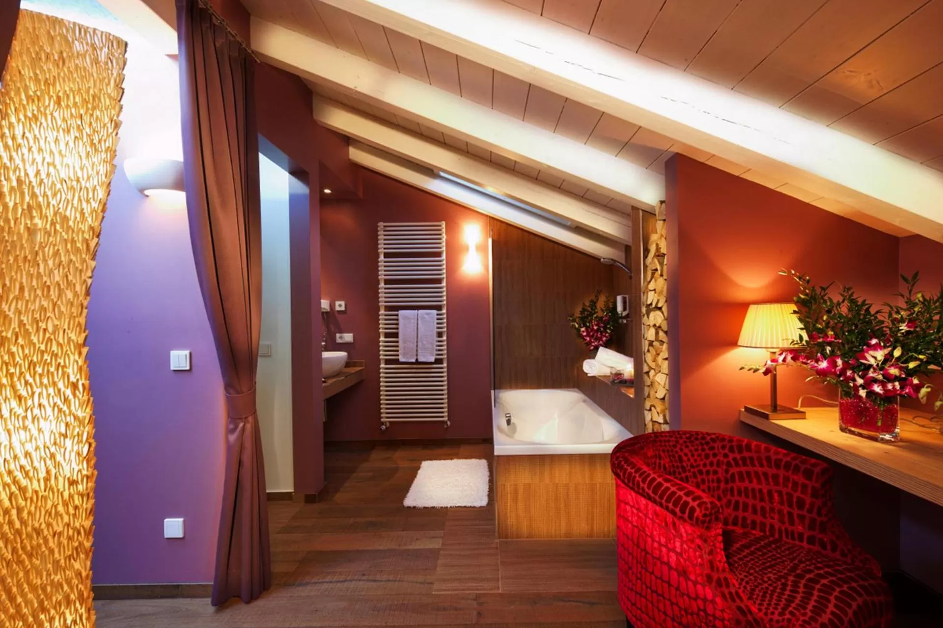 Bed in Hotel Marmolada