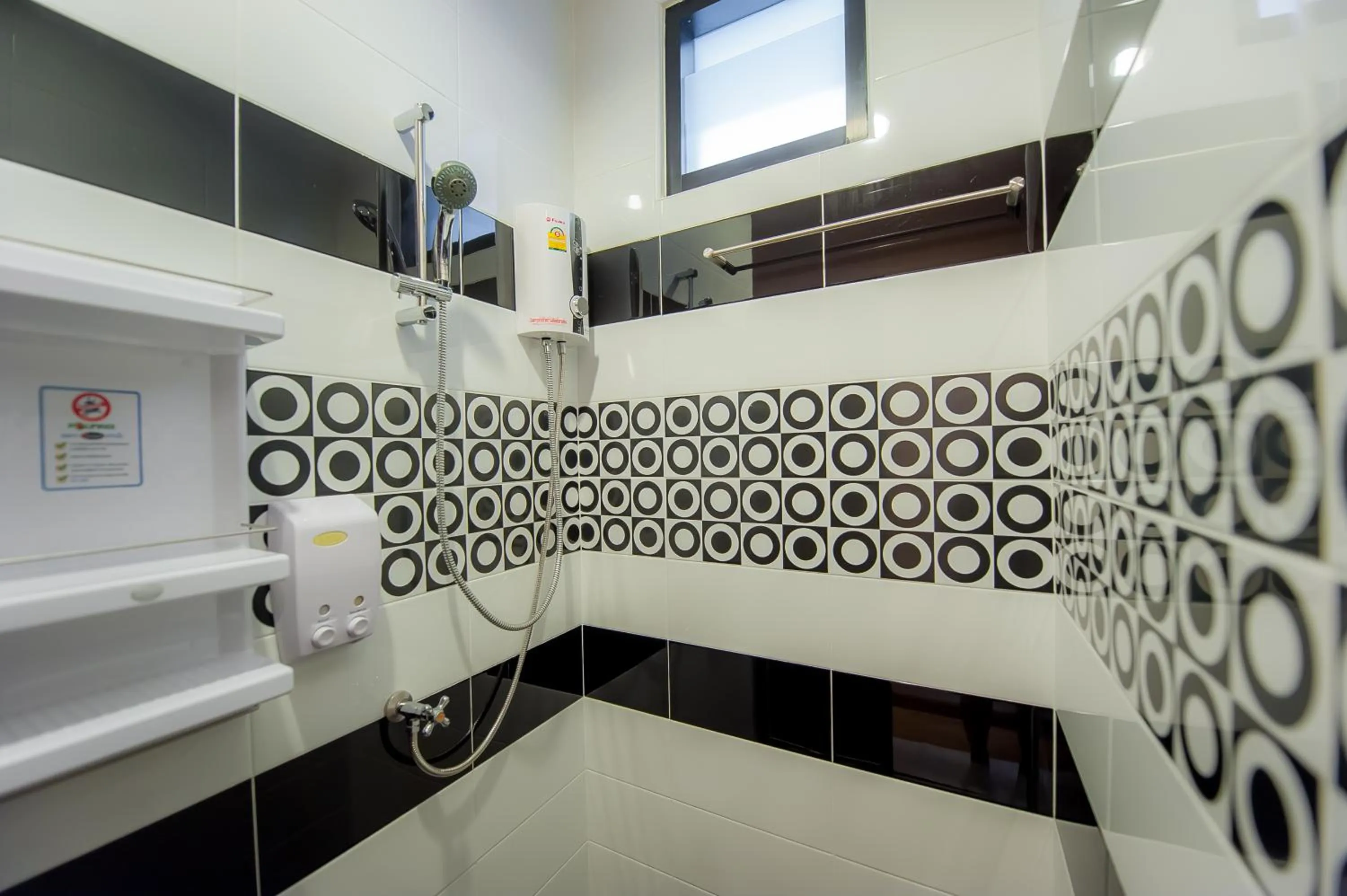 Shower in Full House