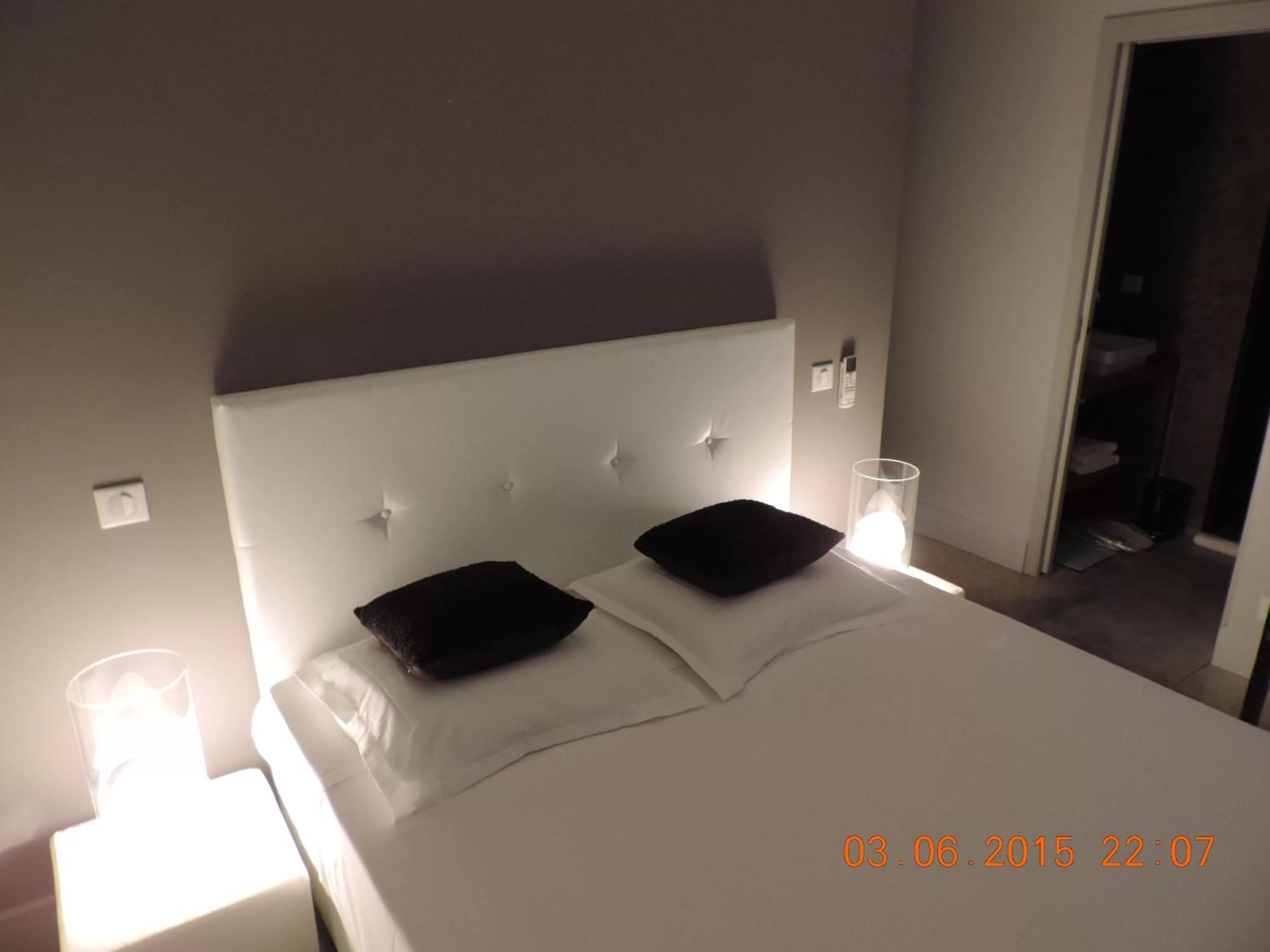 Photo of the whole room, Bed in Be Loft B&B Pool & Spa