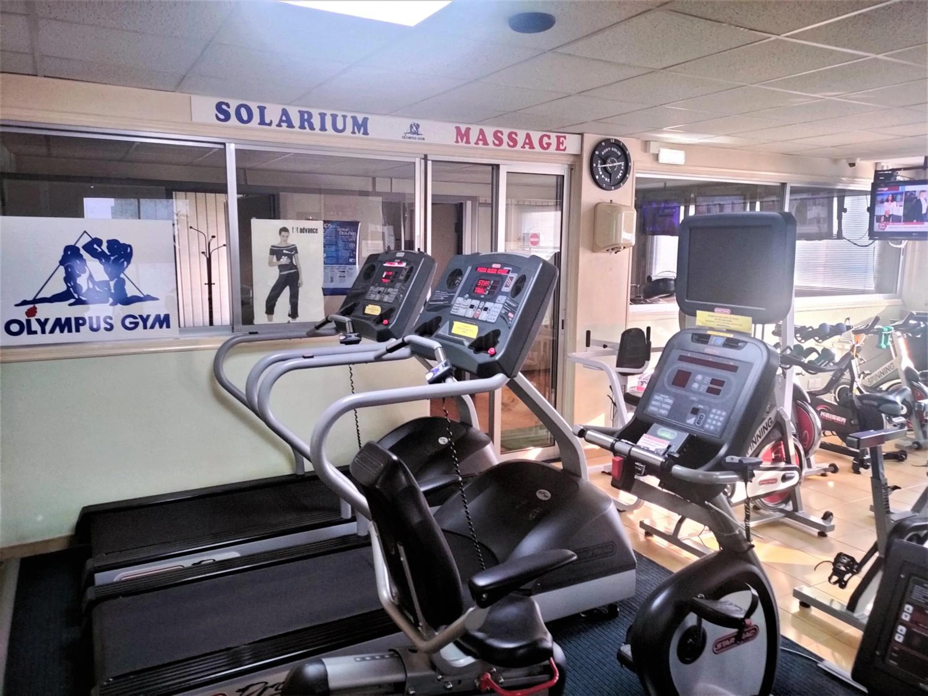 Fitness centre/facilities in Almond Business Hotel