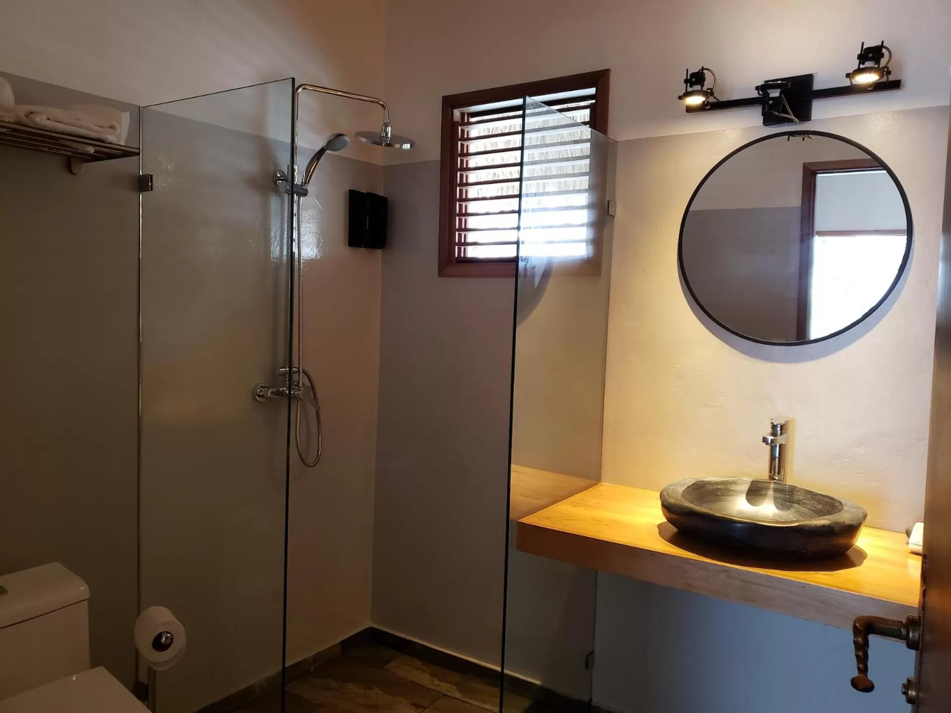 Bathroom in TAKUMA BOUTIK HOTEL