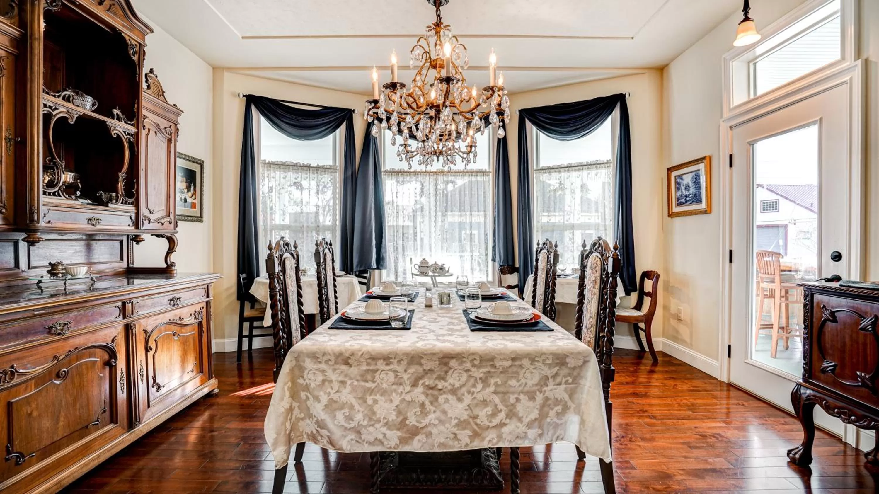 Dining area, Restaurant/Places to Eat in The River Belle Inn