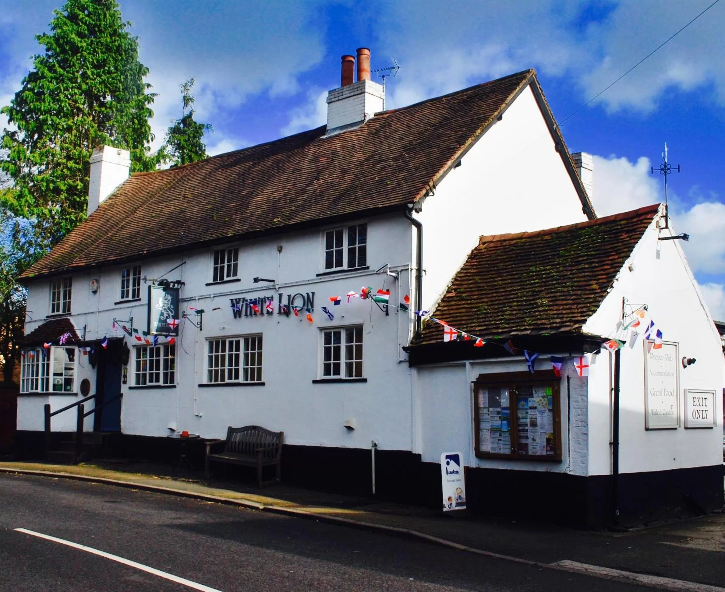 The White Lion Inn