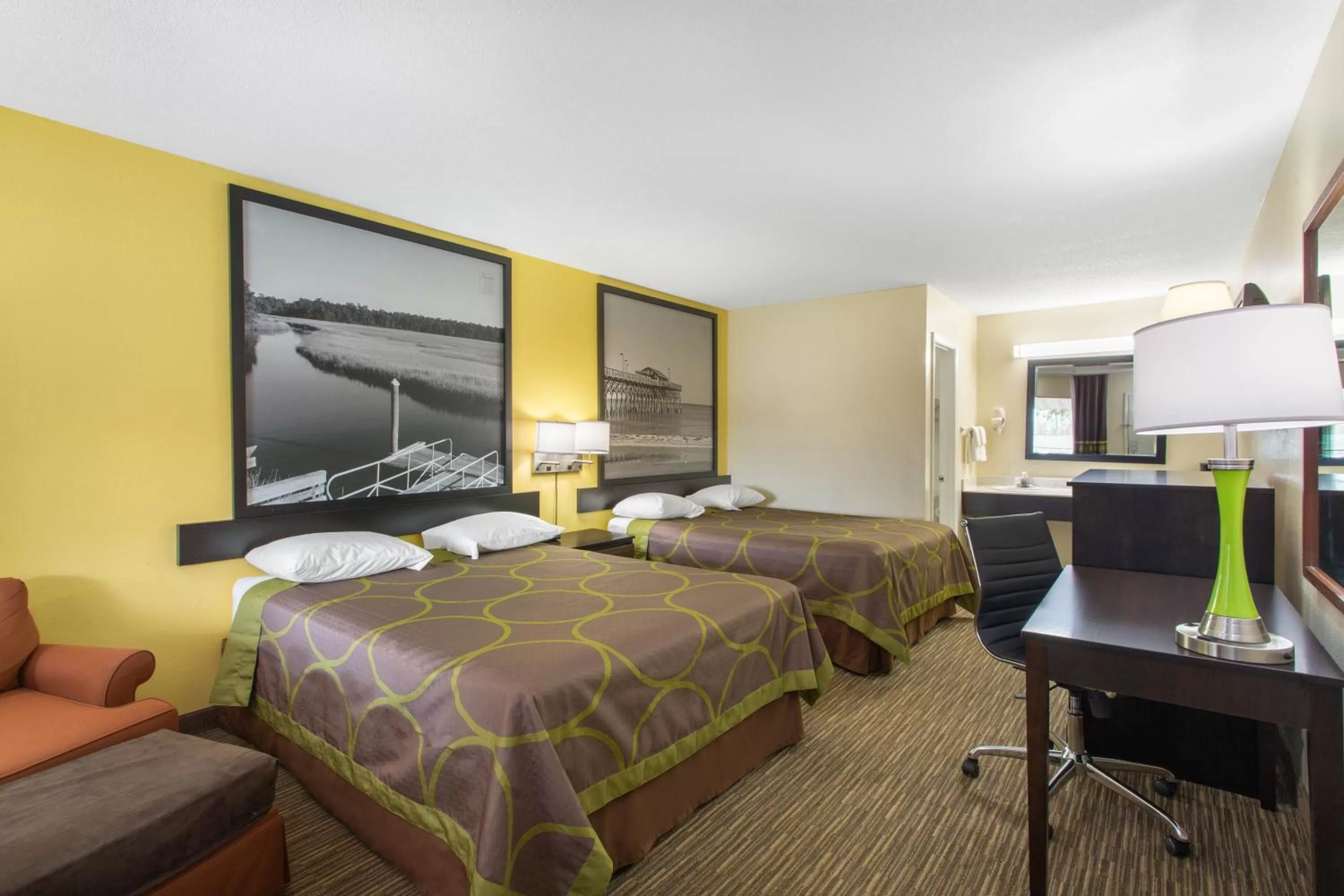 Bed in Super 8 by Wyndham Florence