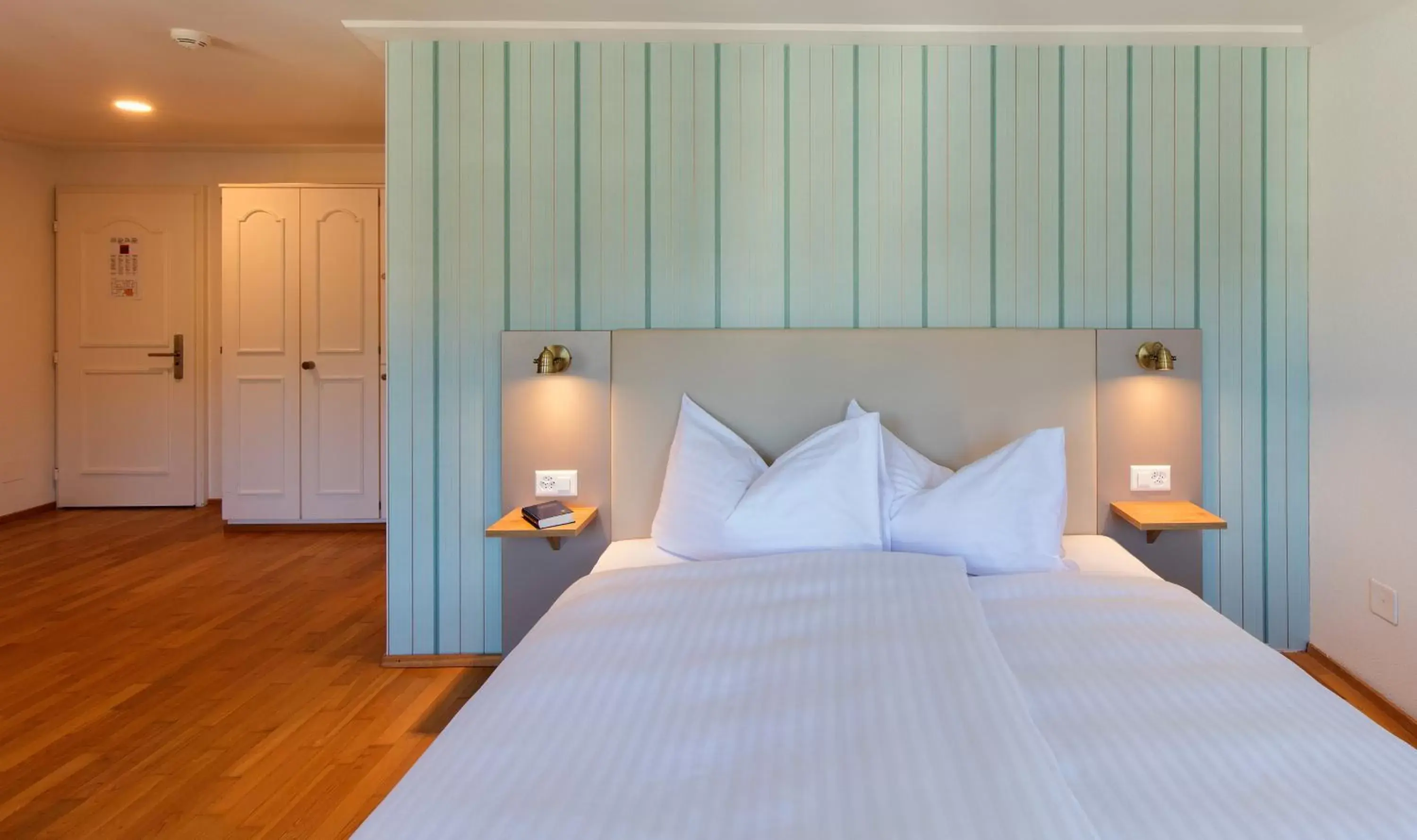 Junior Suite Comfort in Hotel Kreuz by b-smart Junior Suite Comfort in Hotel Kreuz by b-smart