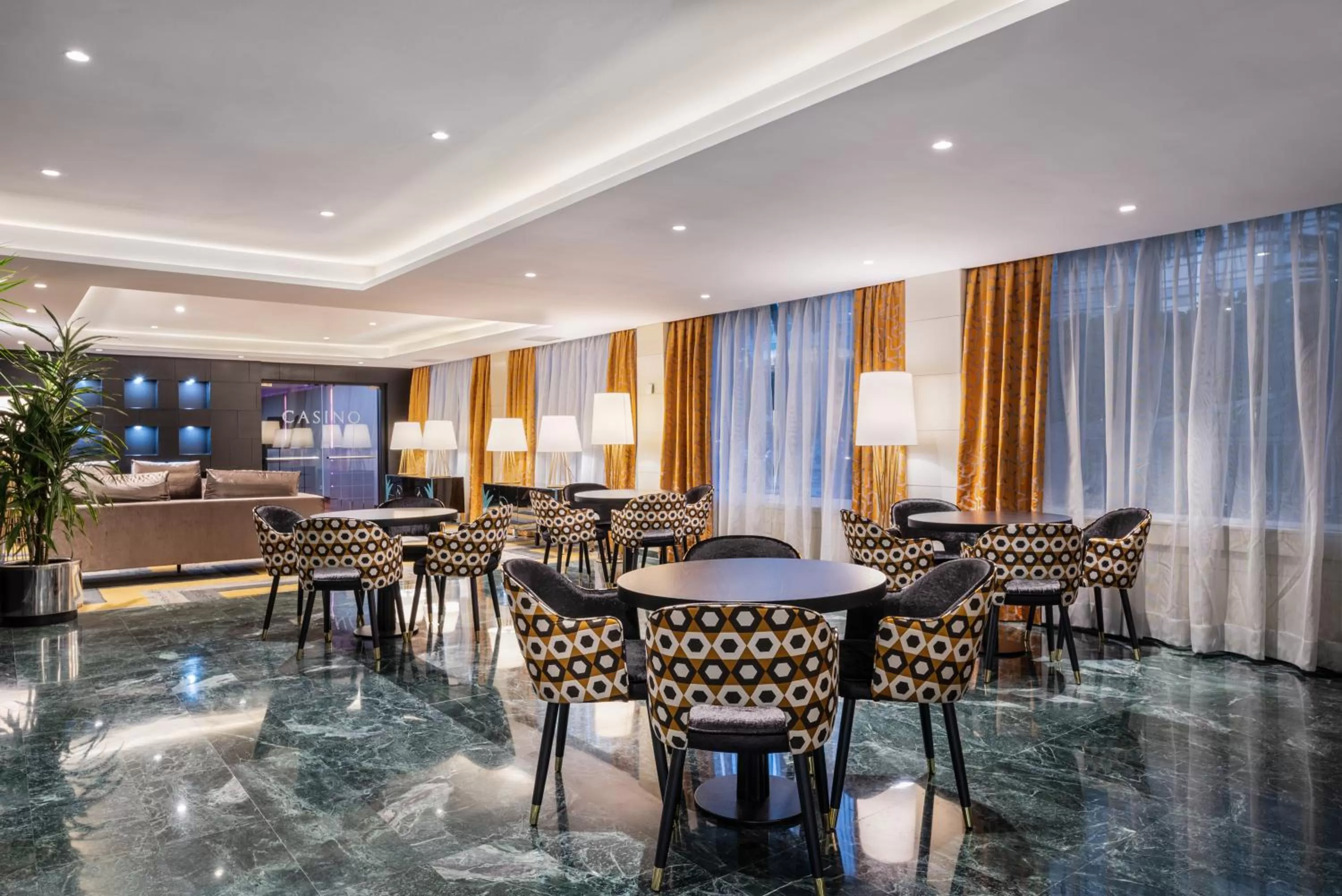 Seating area in Eurostars Atlántico