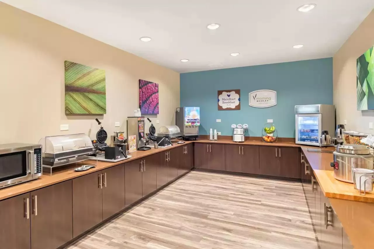 Breakfast in Sleep Inn Lancaster Dallas South