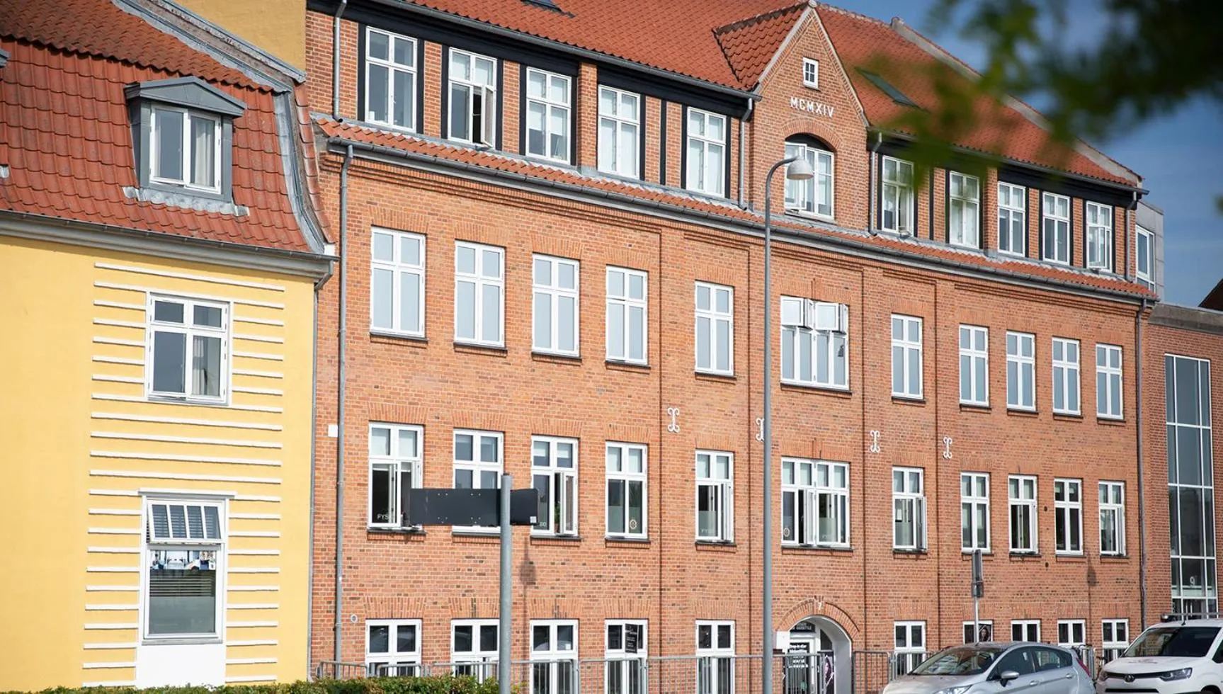 Property building in Hotel Garni