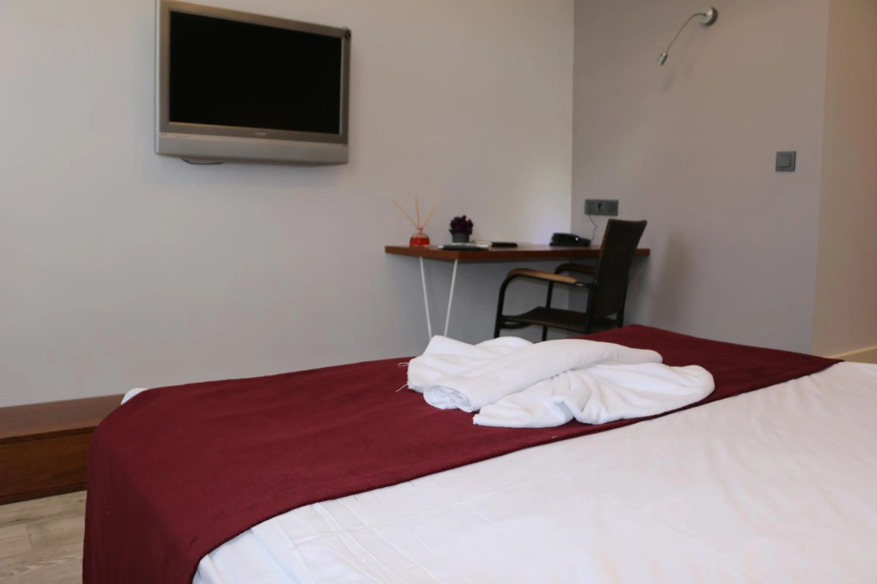 TV and multimedia, Bed in Triada Hotel Taksim - Special Category