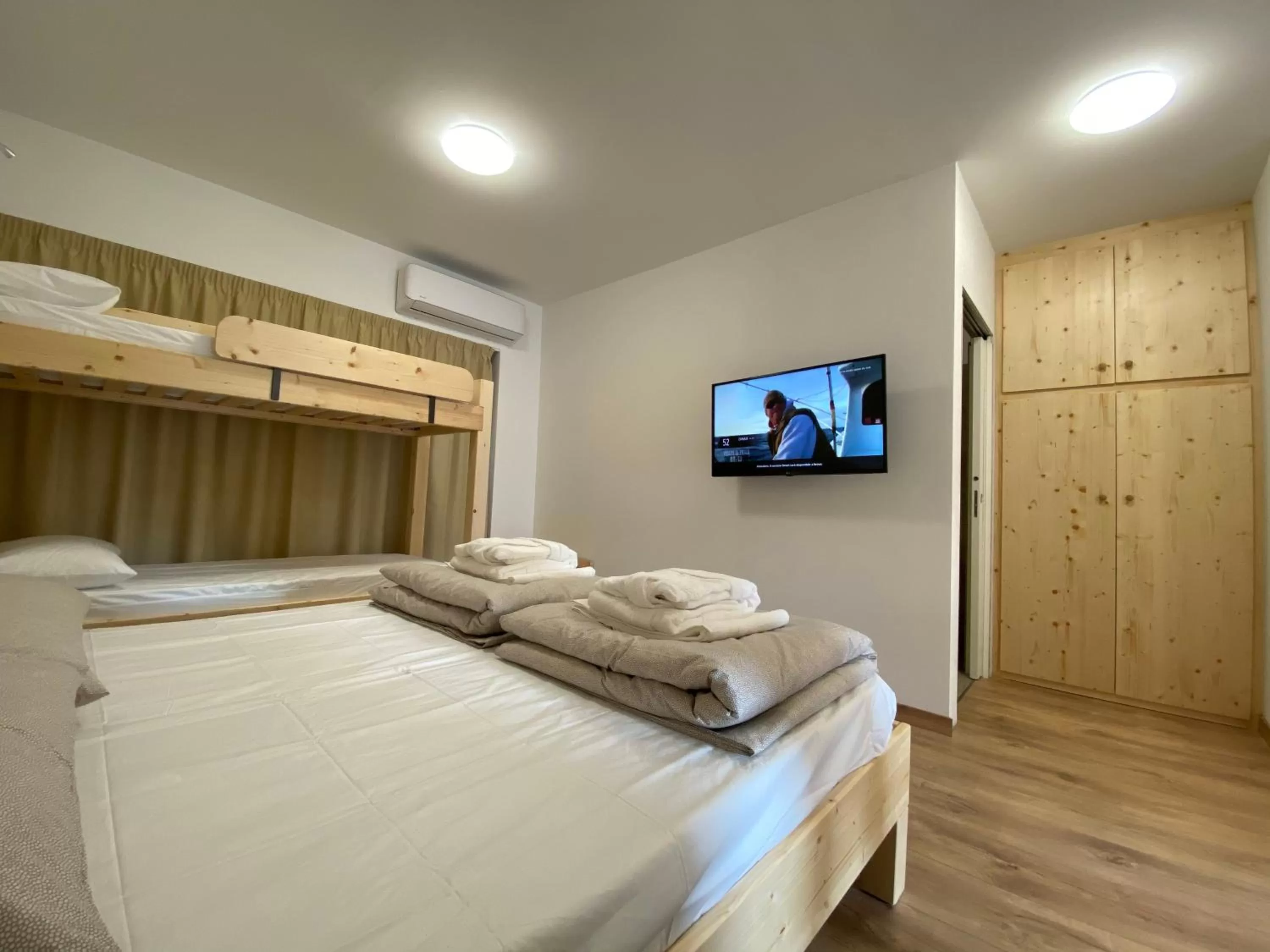 Bed in Sky Garden & Wellness R.