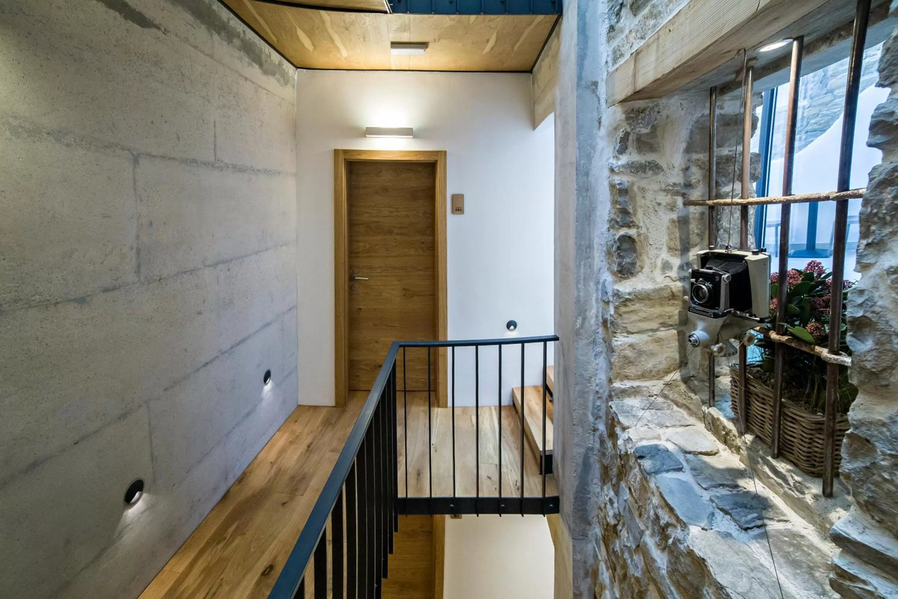 Property building, Balcony/Terrace in MEMENTO B&B Piran