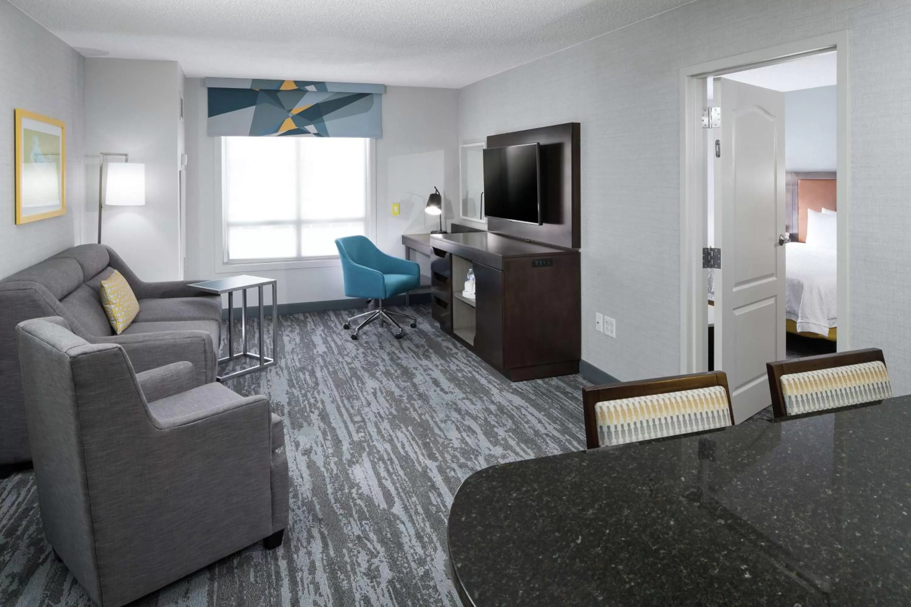 Bedroom in Hampton Inn & Suites Memphis-Beale Street