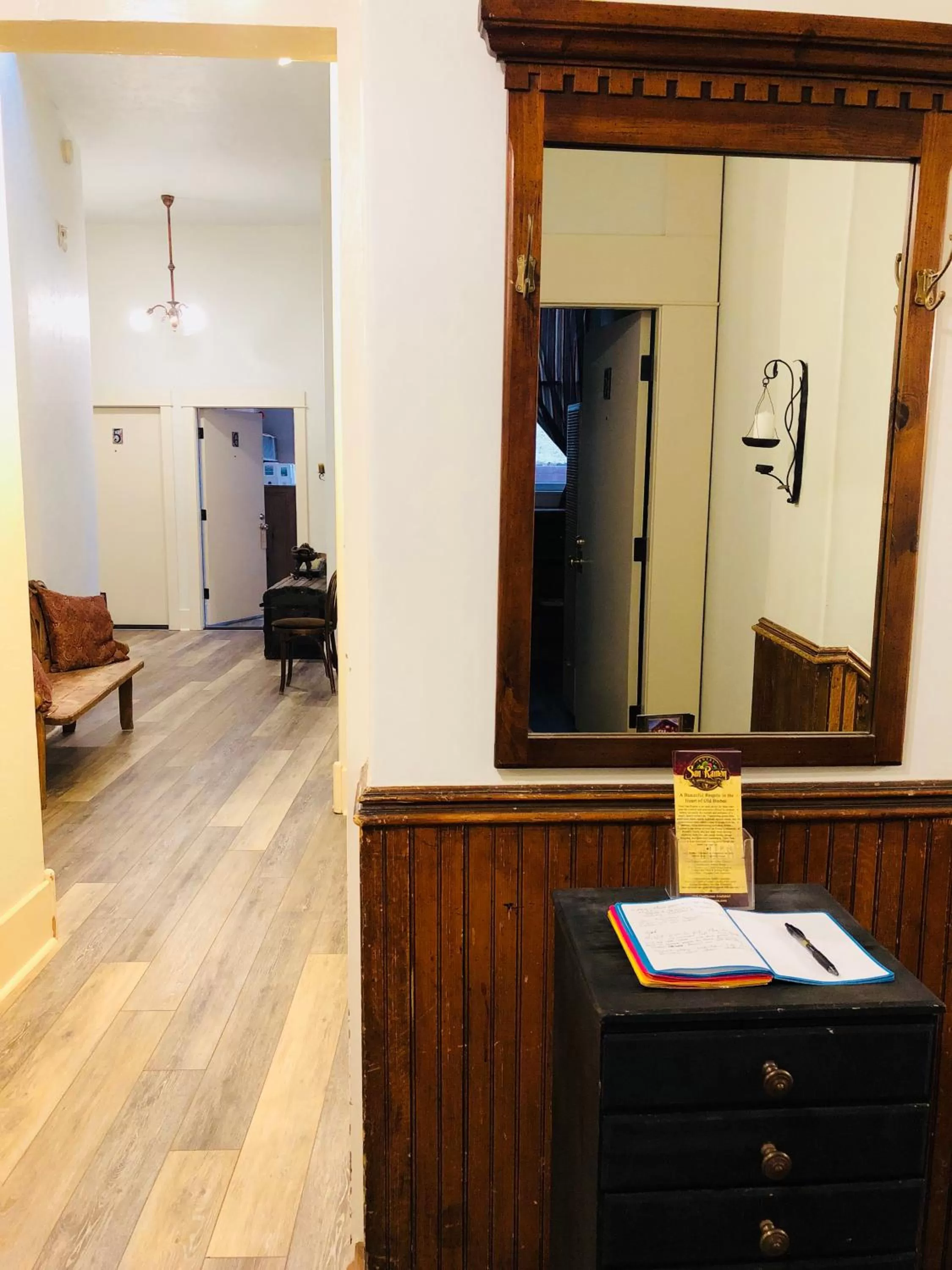 Living room in Hotel San Ramon