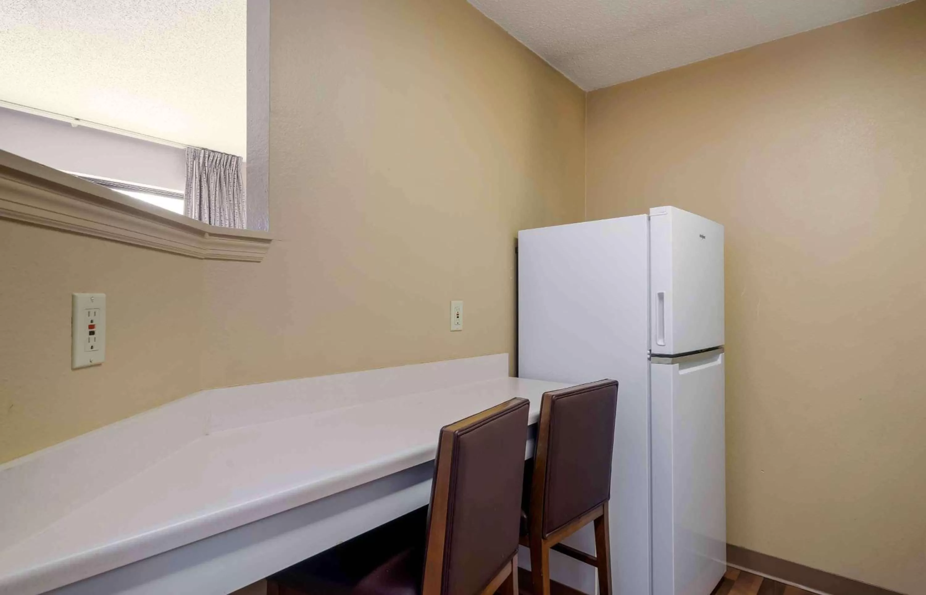 Bedroom in Extended Stay America Select Suites Tampa Airport Memorial Hwy