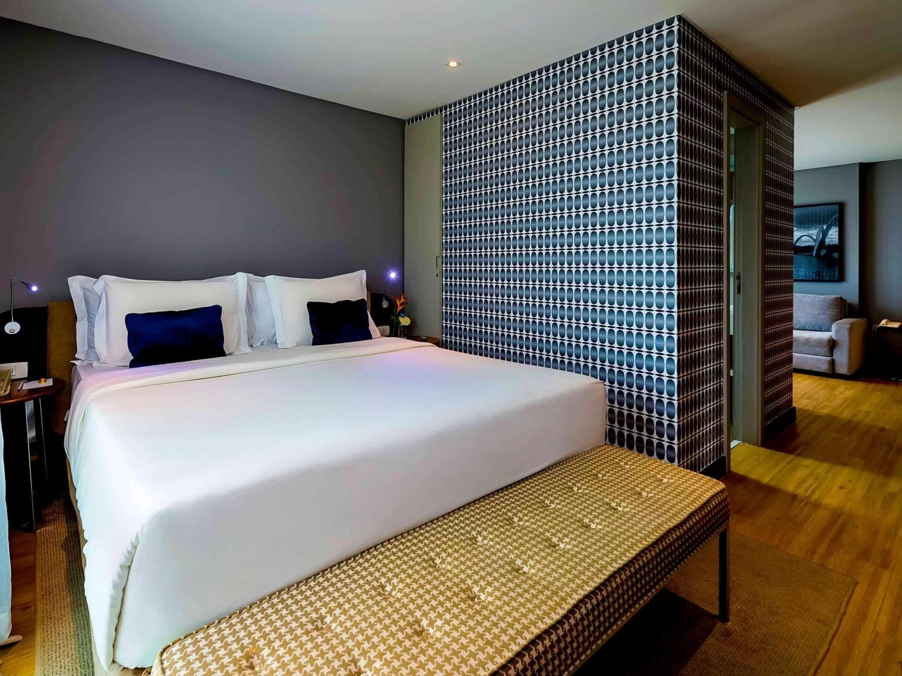 Photo of the whole room, Bed in Grand Mercure Brasilia Eixo Monumental