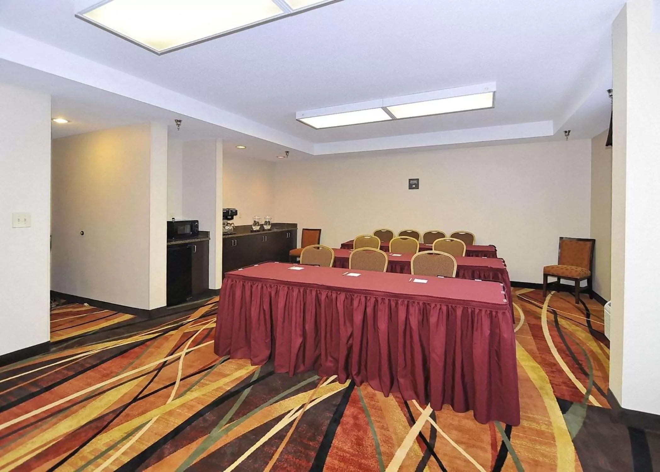 Meeting/conference room in Hampton Inn Eden