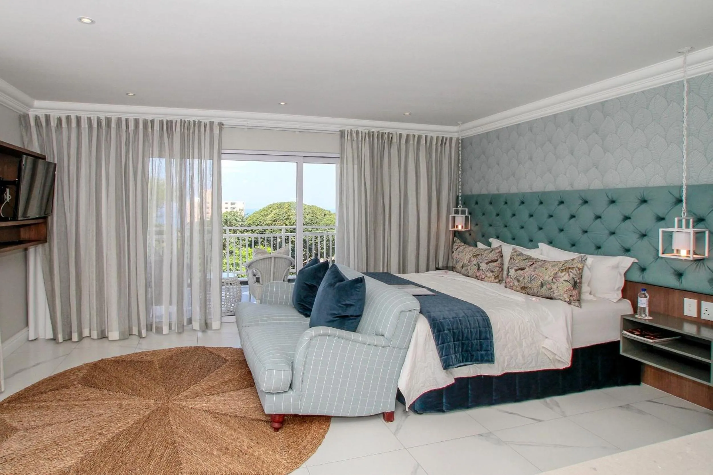 Photo of the whole room, Bed in Sandals Guest House