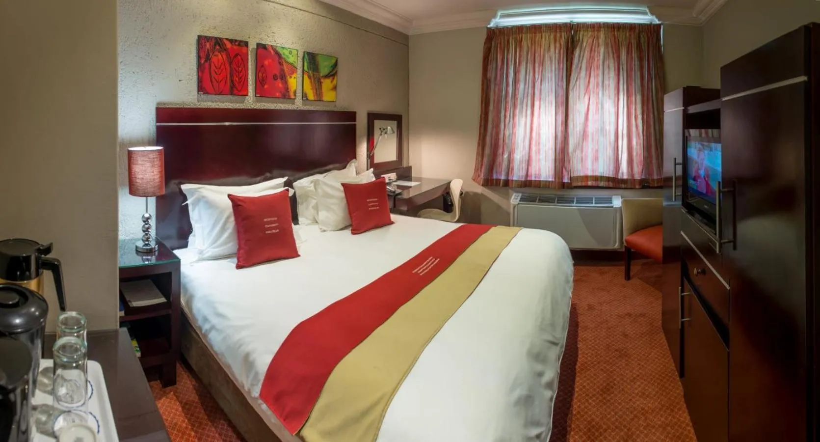 Bed in Peermont Metcourt Inn at the Grand Palm, Gaborone