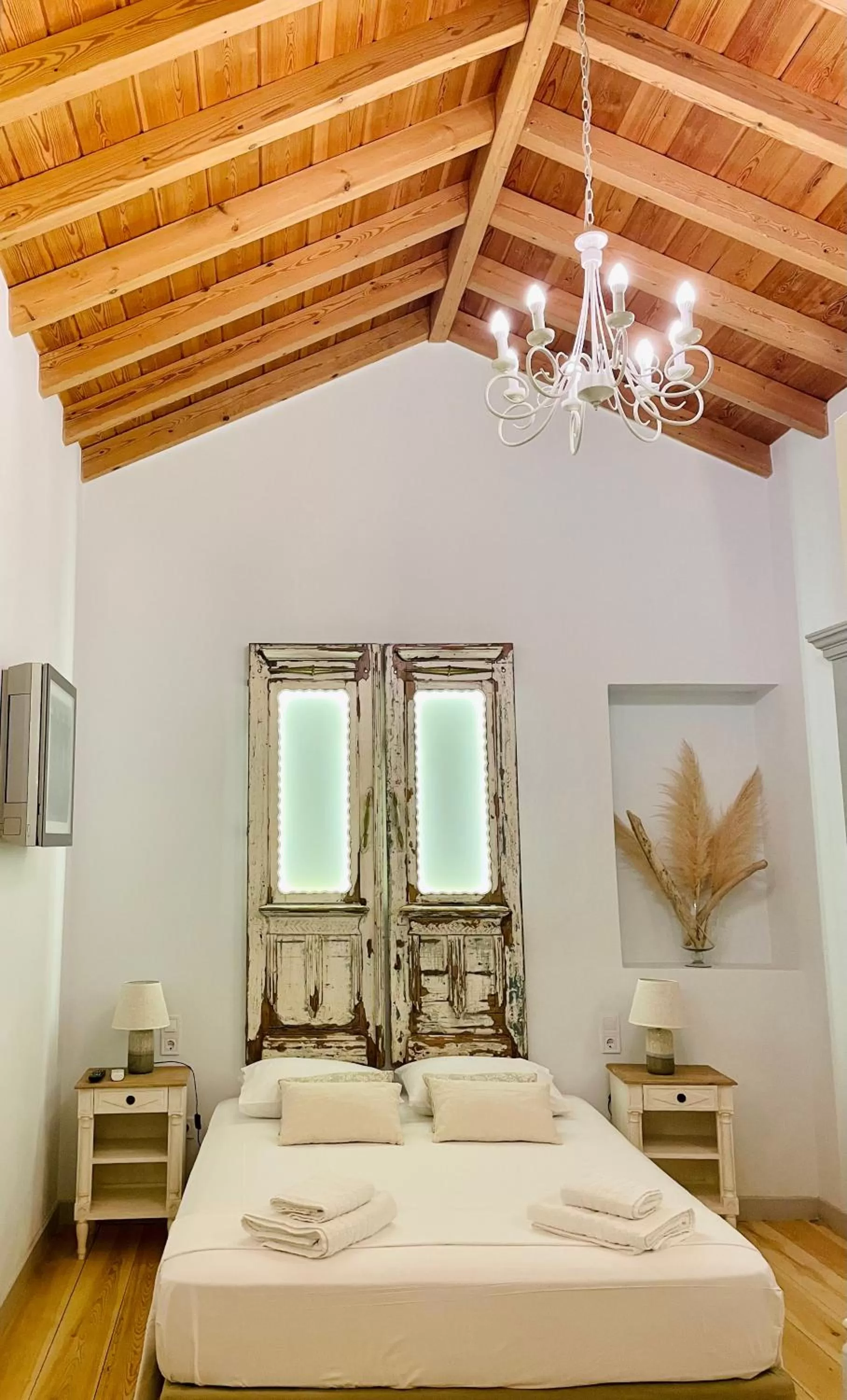 Bed in 1901 Hermoupolis