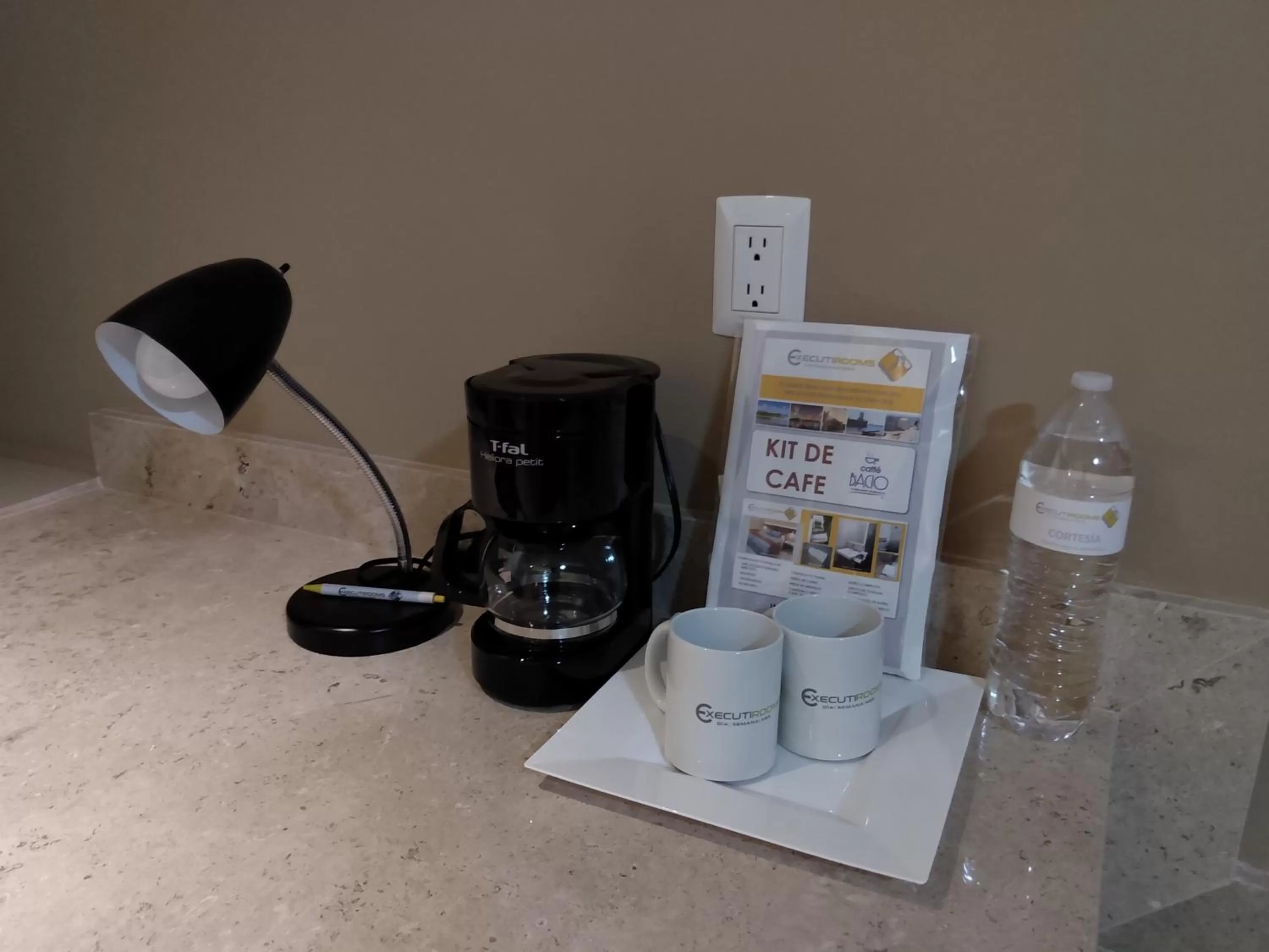 Coffee/tea facilities in EXECUTIROOMS VERACRUZ