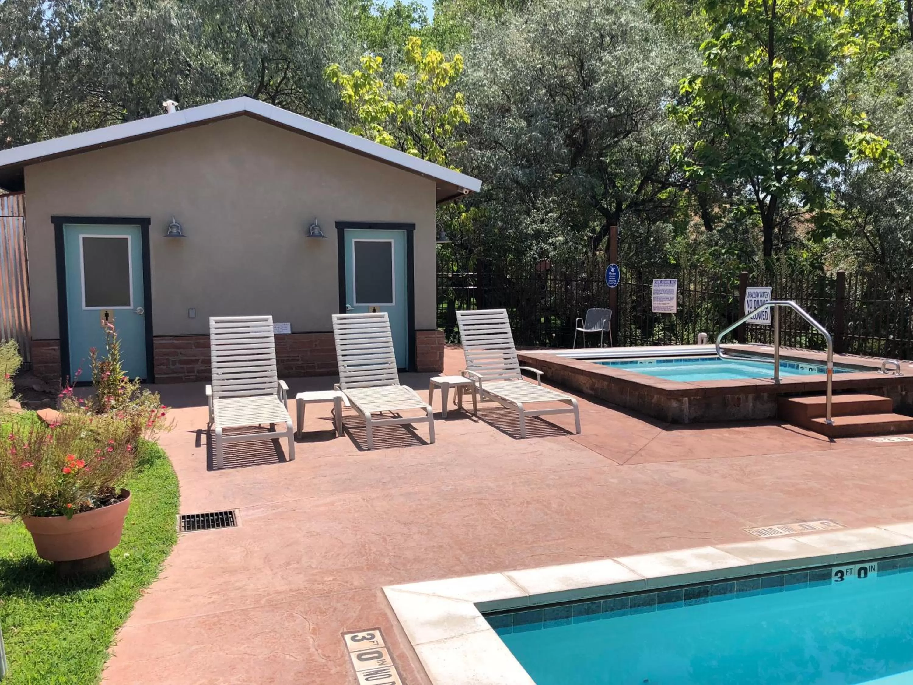 Swimming Pool in Moab Springs Ranch